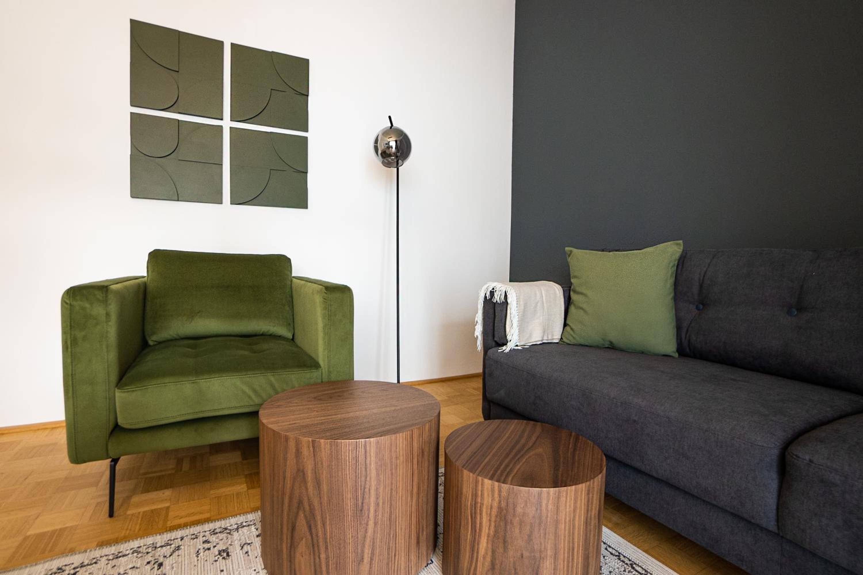 Bright stylish apartment with a huge terrace in a top location