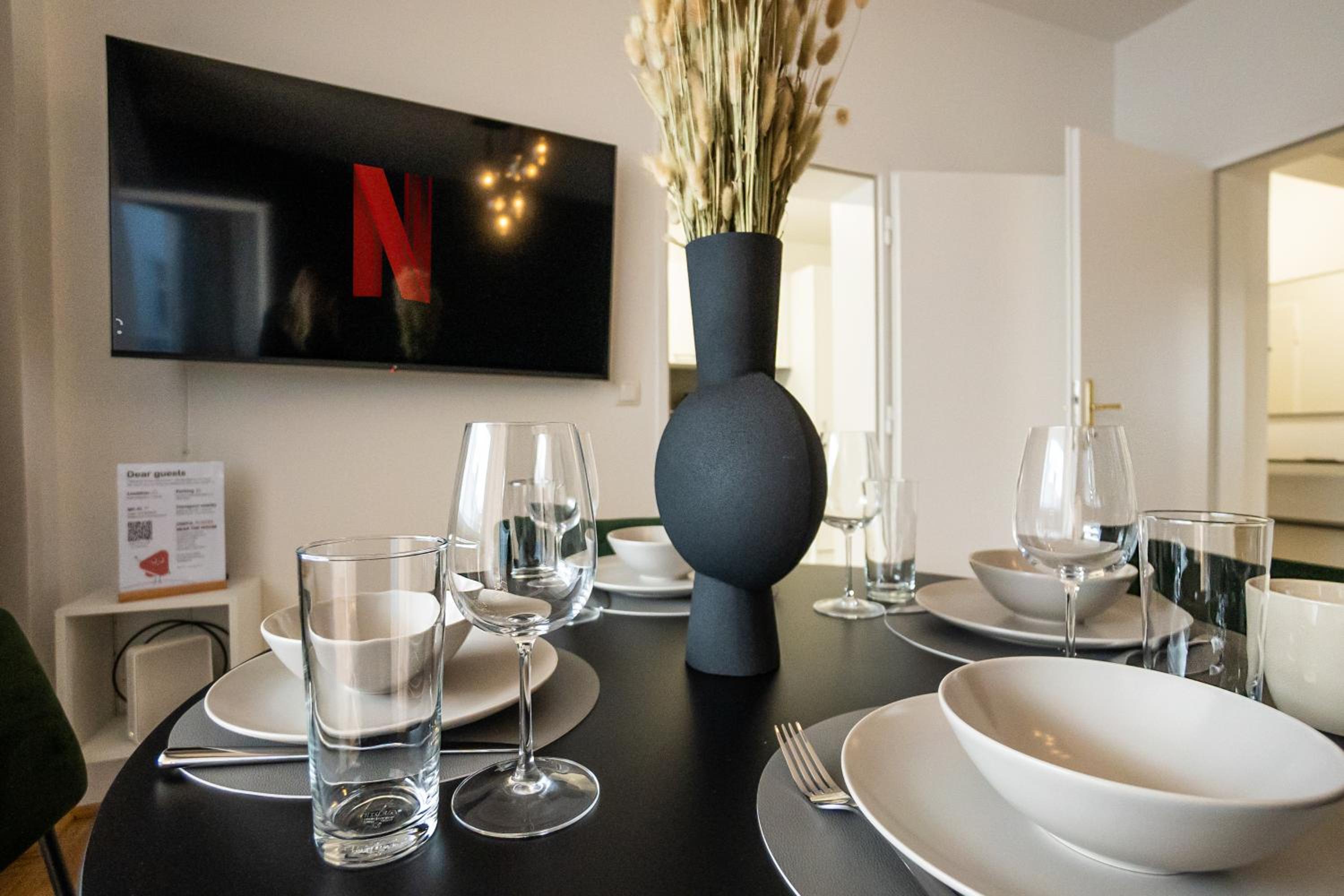Bright stylish apartment with a huge terrace in a top location