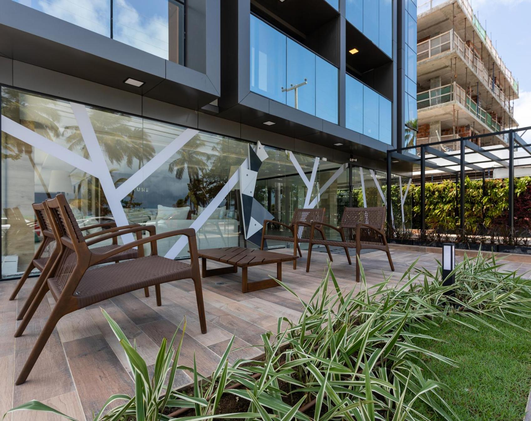 Apartamento Luxo a BEIRA-MAR p/6 pessoas