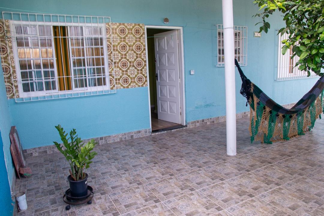 Linda casa a 950m do mar em Bertioga SP