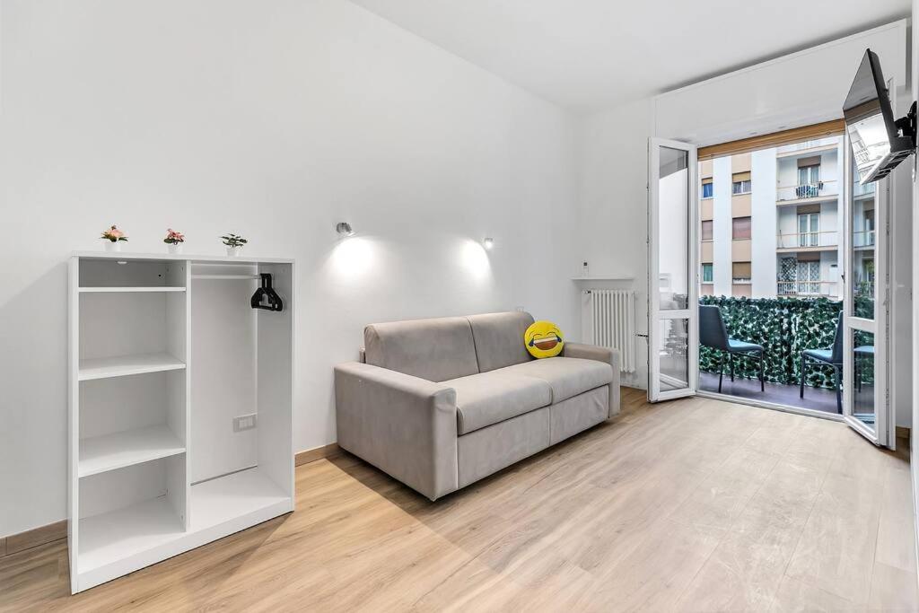 Alessia's Flat- Borgo Palazzo view 3