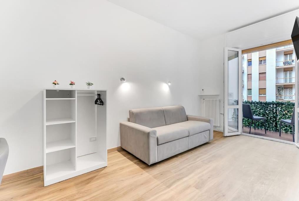 Alessia's Flat- Borgo Palazzo view 4