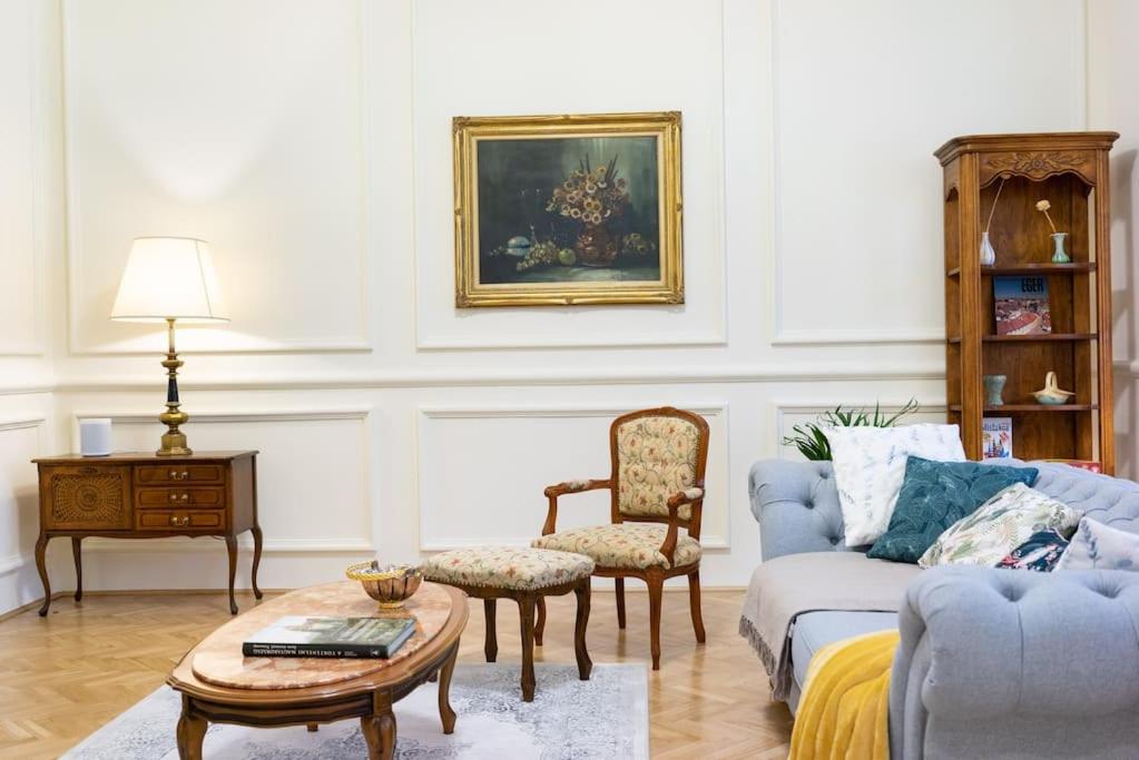 Kastély Apartman