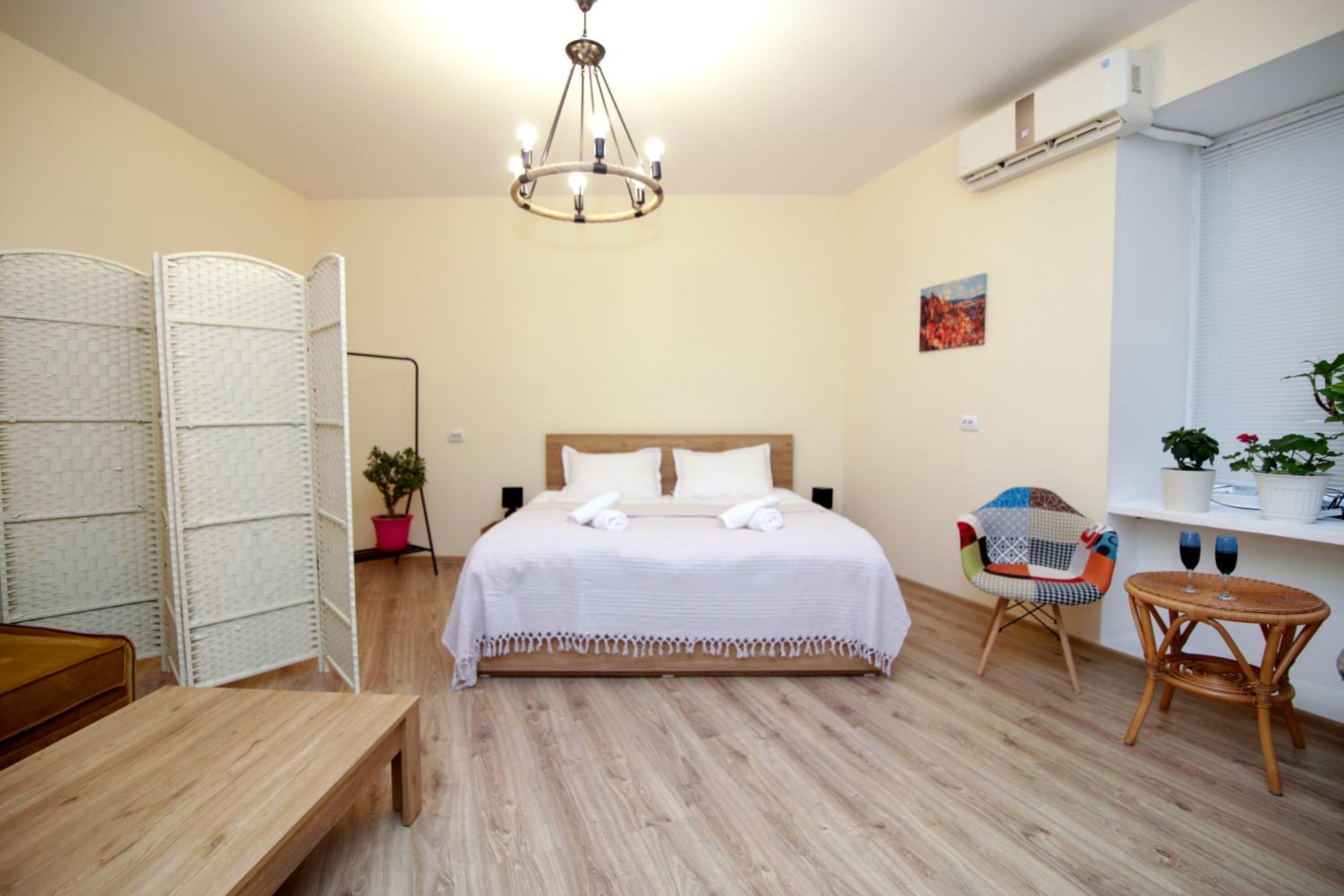 Best Apartment in city heart view 4