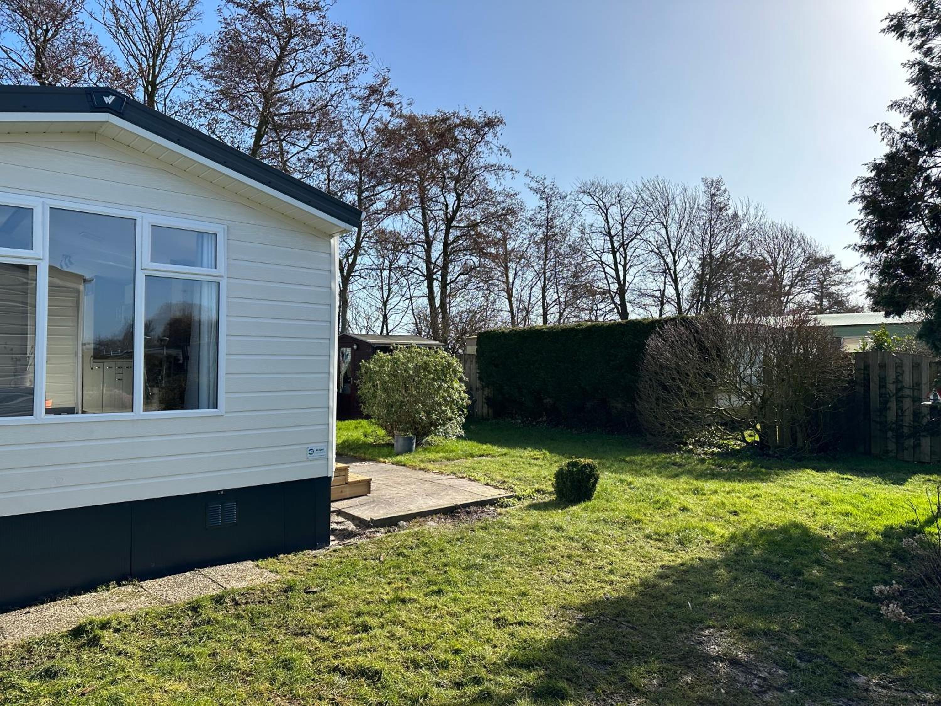 Chalet 550 op Recreatiepark de Wielen view 4