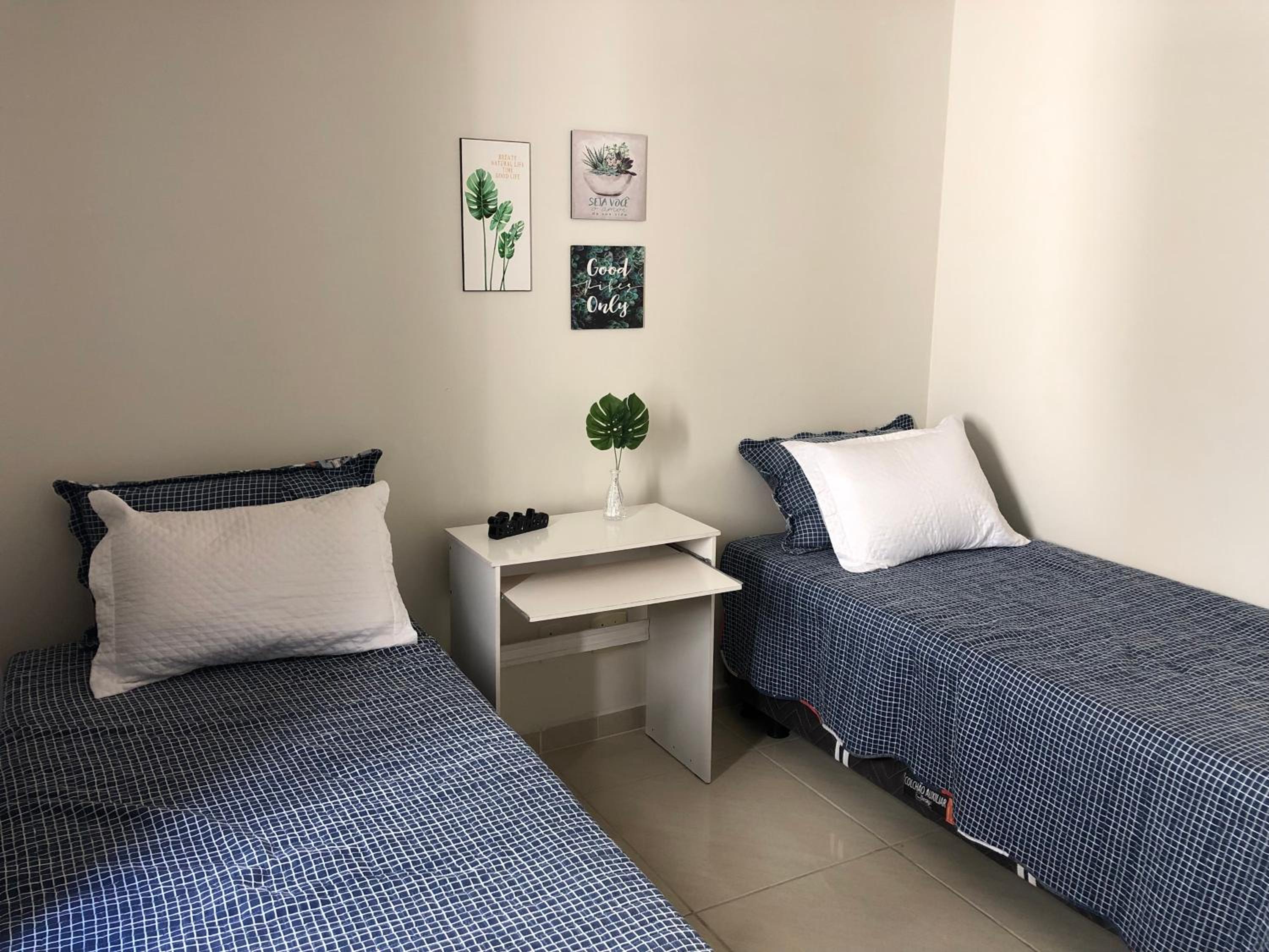 A Passos da Areia Apartamento 2 Quartos no Coração da Badalada Praia do Morro - WiFi Fibra