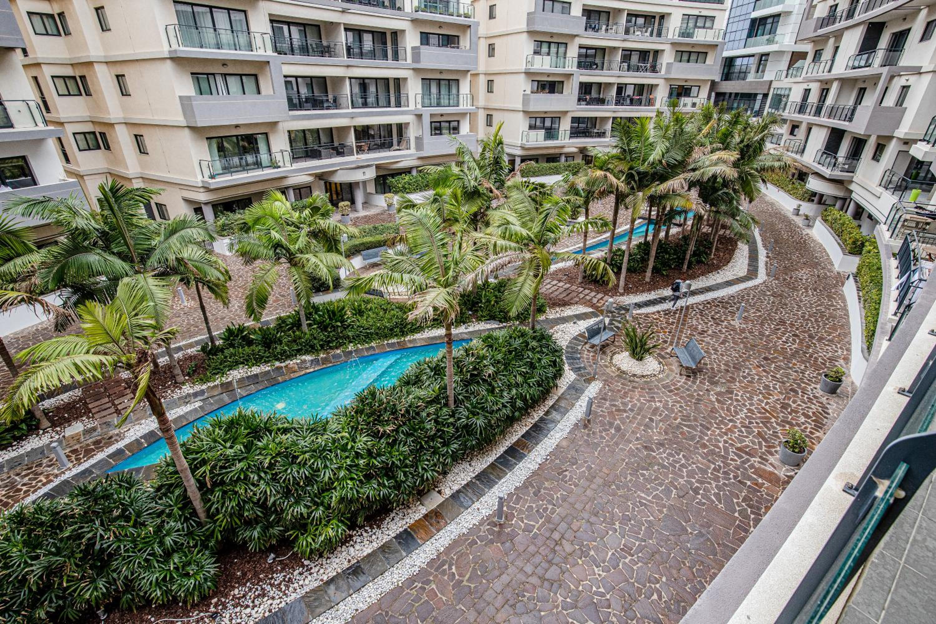 Cozy, modern studio apartment in the heart of St Julians photo 5
