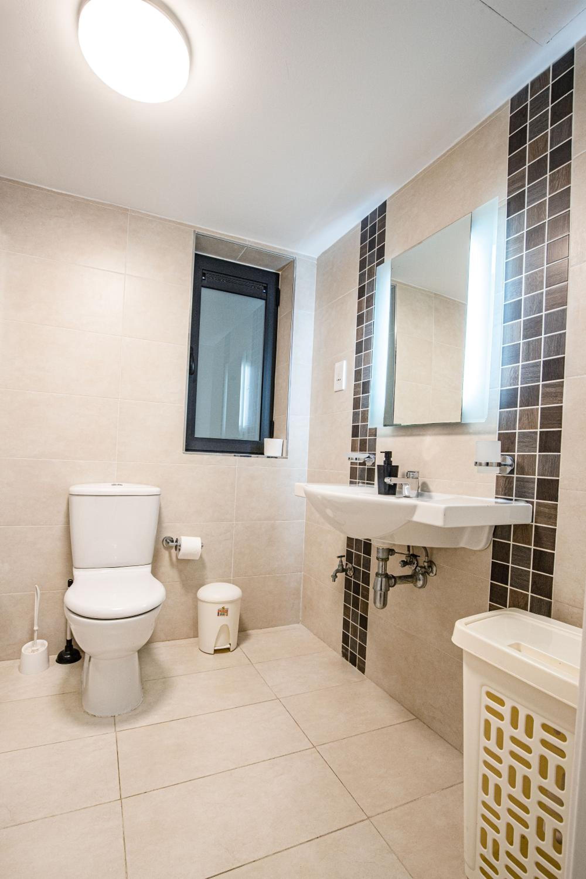 Cozy, modern studio apartment in the heart of St Julians photo 3