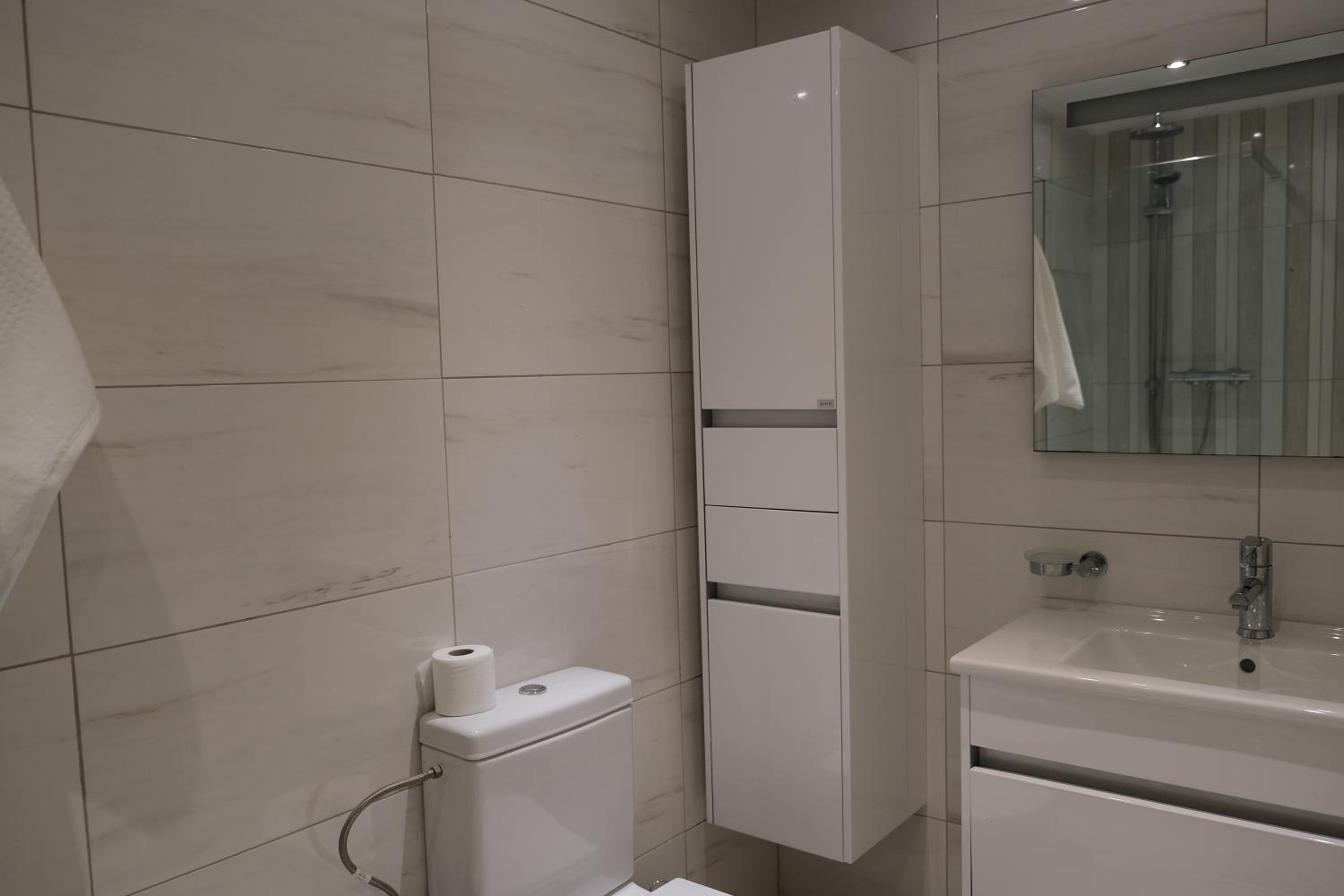 Penthouse with sea view, lift, 2 min from Valletta view 3