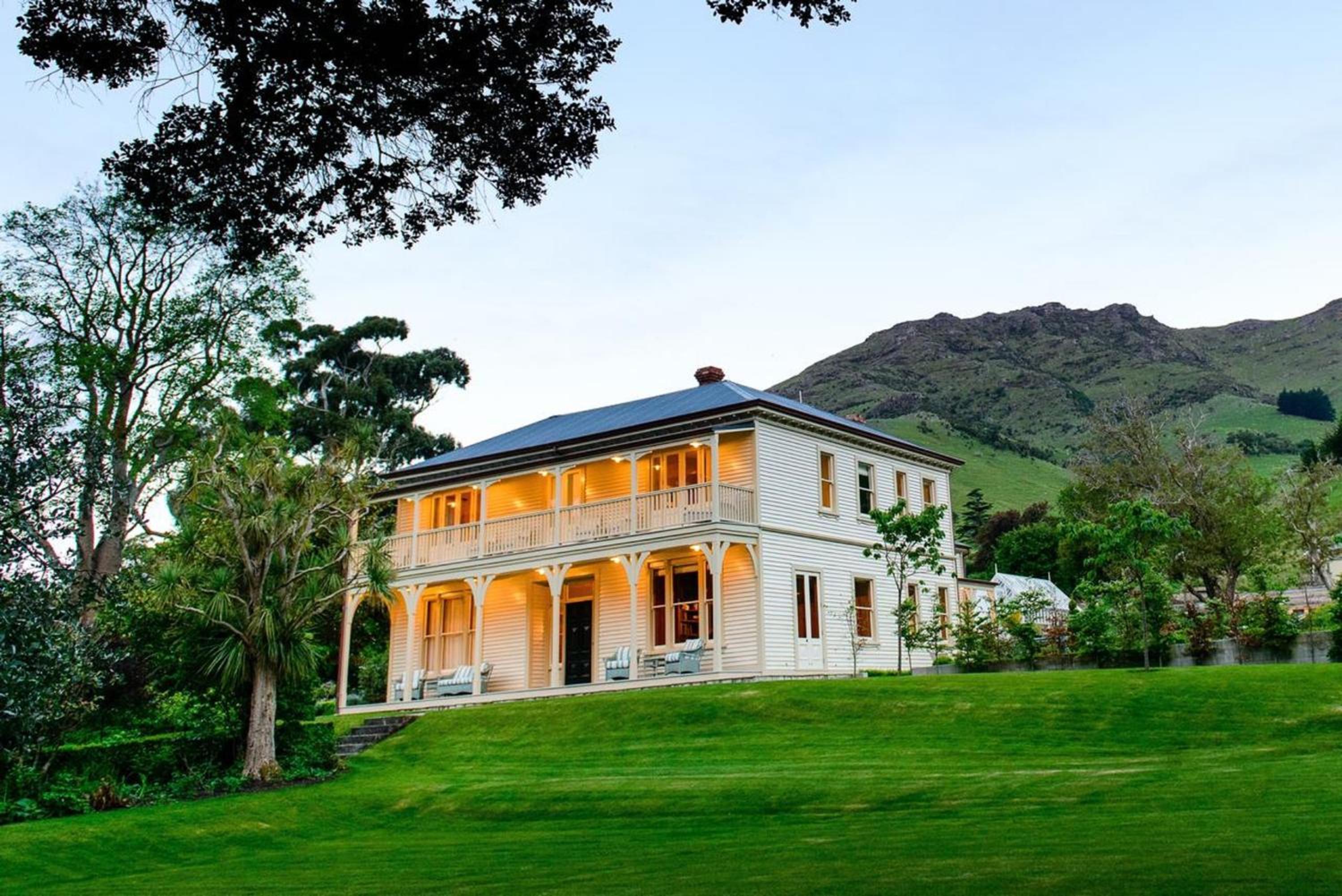 Annandale Coastal Farm Escape & Luxury Villa Collection