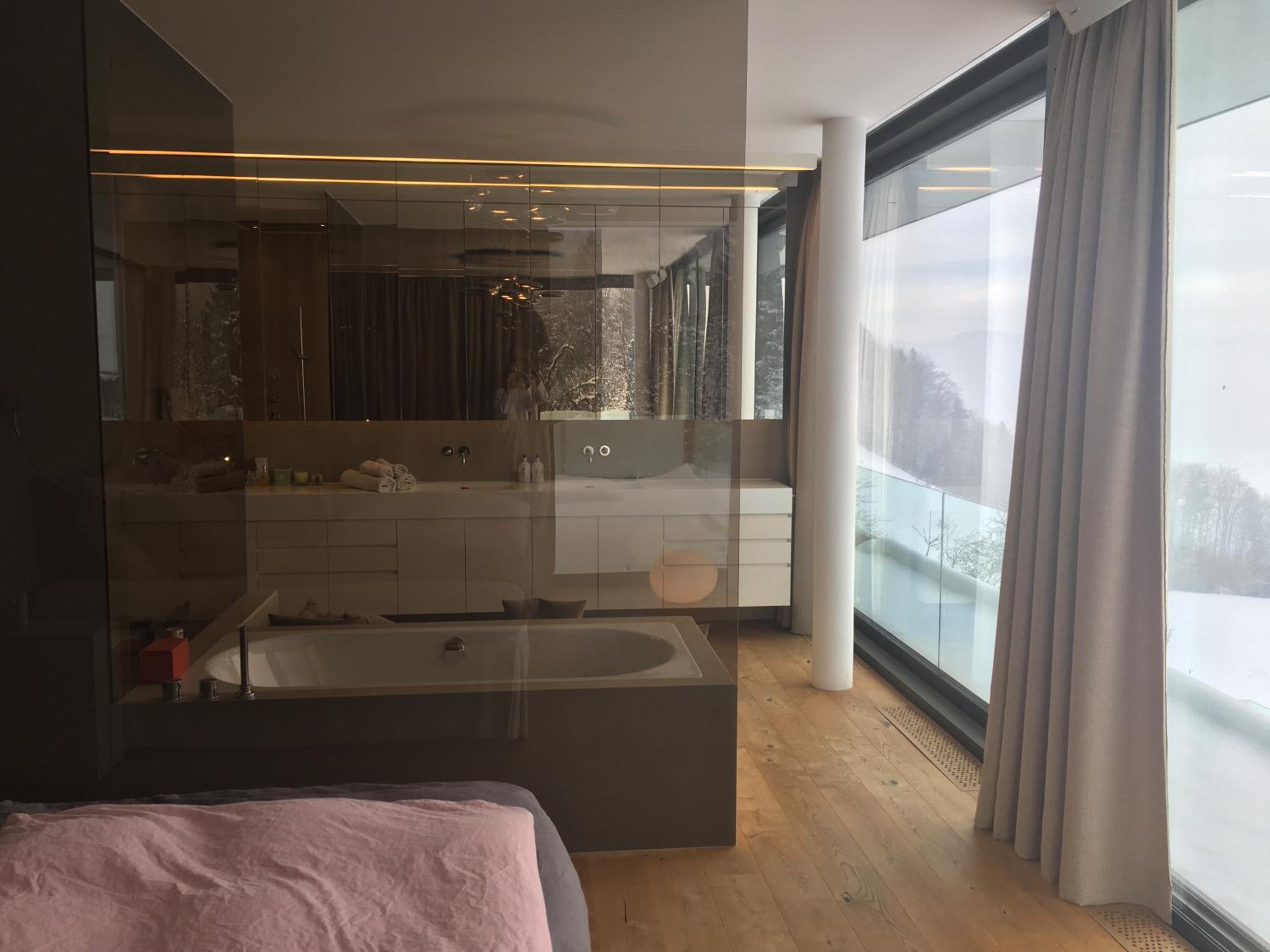 Attersee Luxury Design Villa with dream views, large Pool and Sauna
