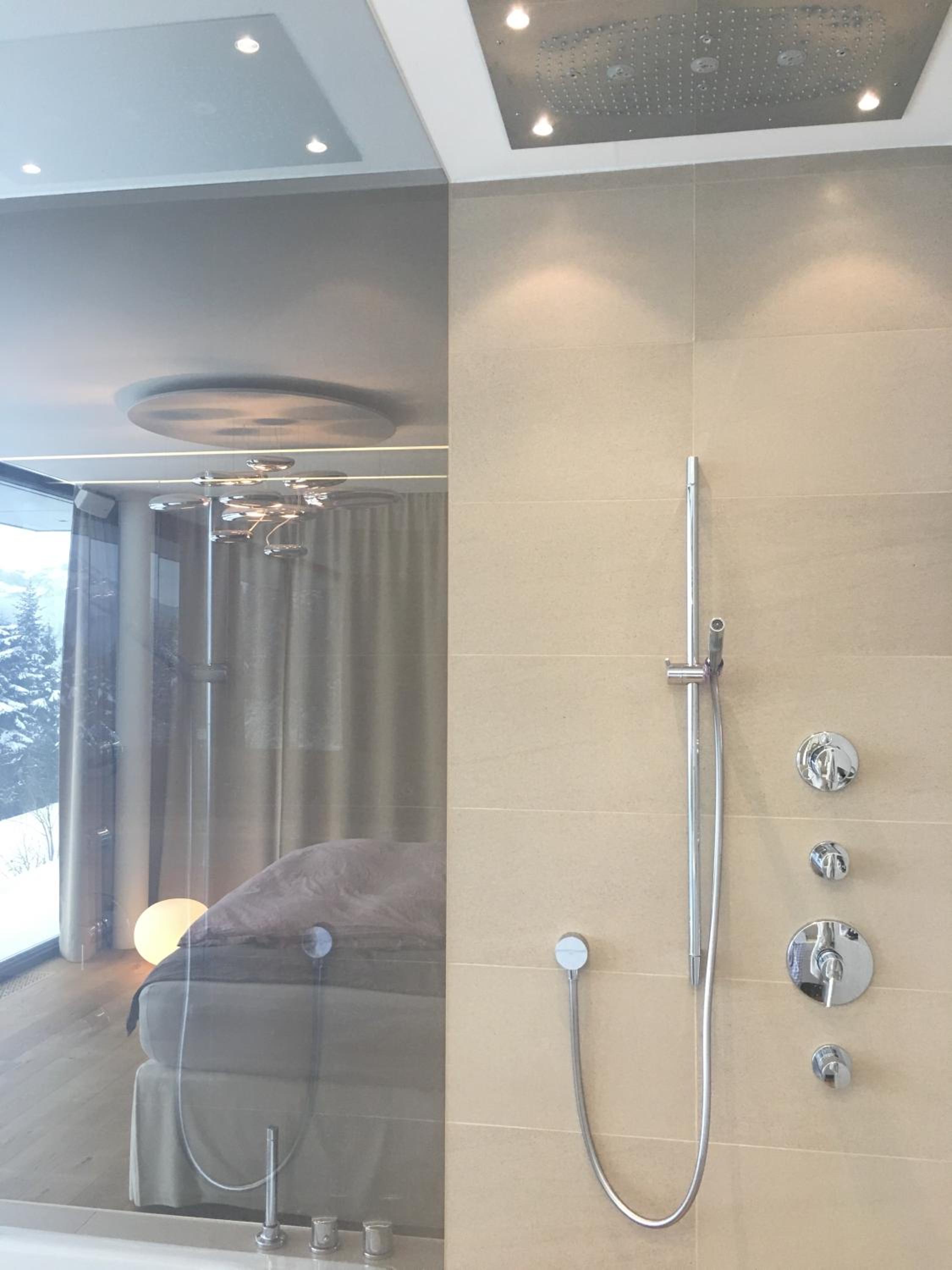Attersee Luxury Design Villa with dream views, large Pool and Sauna