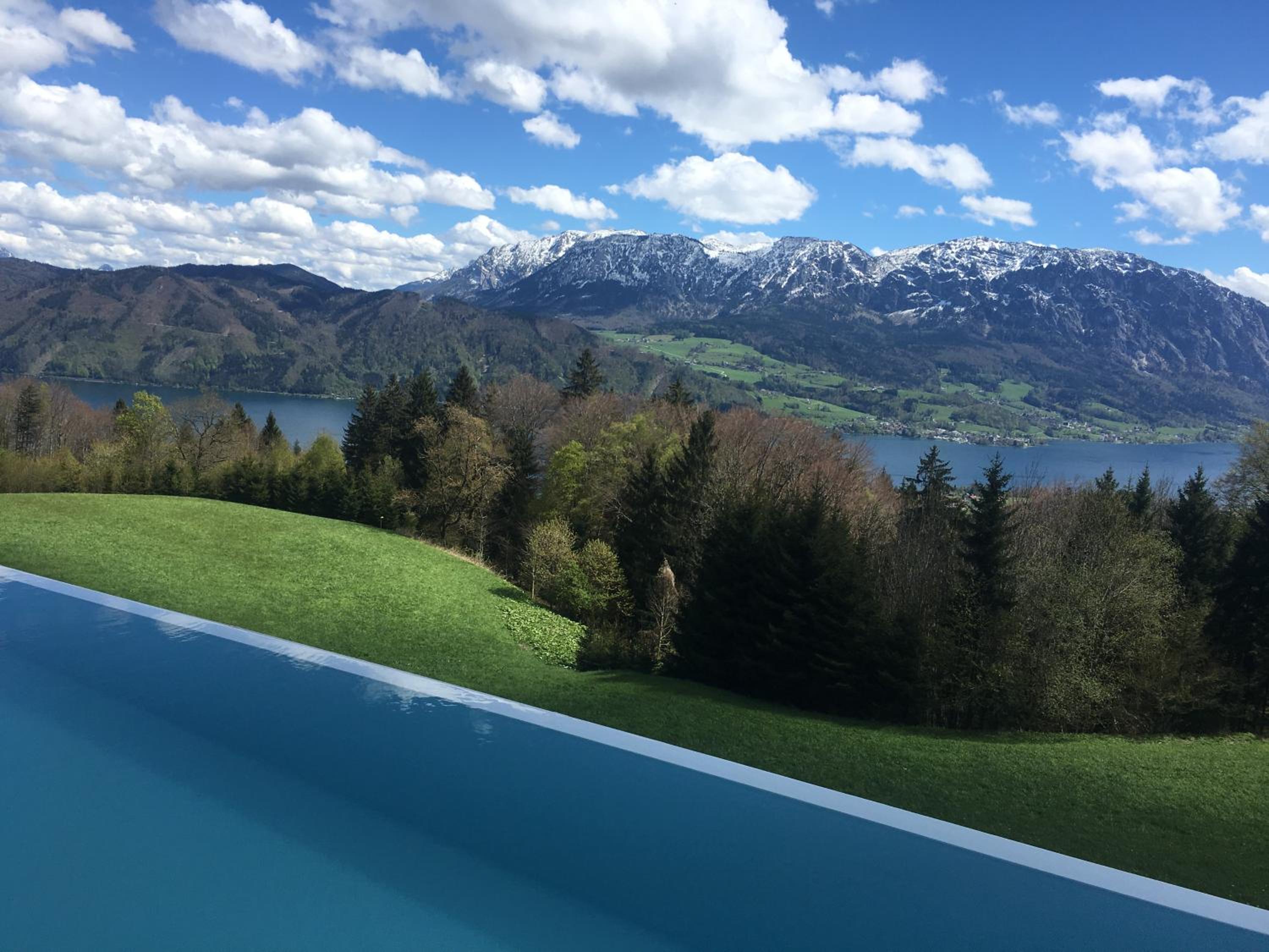 Attersee Luxury Design Villa with dream views, large Pool and Sauna
