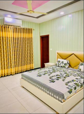 The Crown Guest House view 3