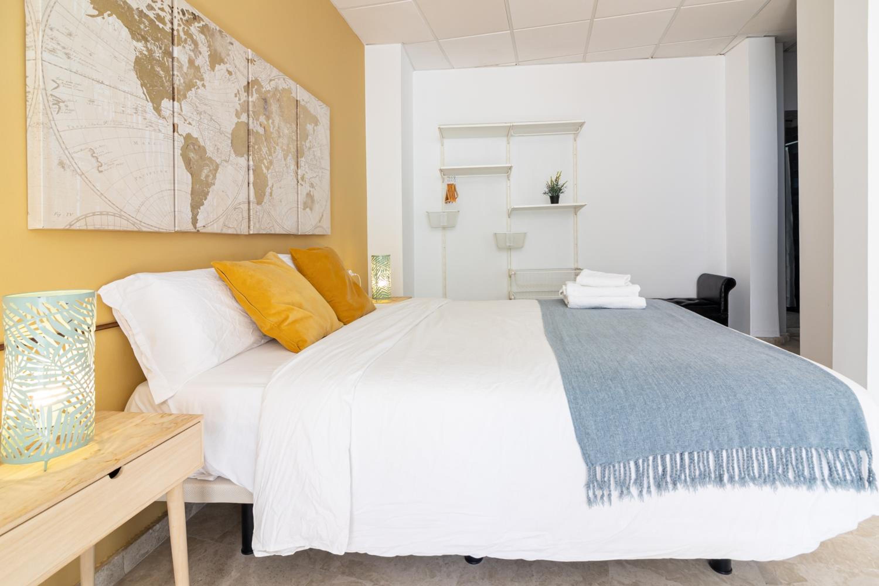 Sáenz Suites Gallery by Bossh! Apartments