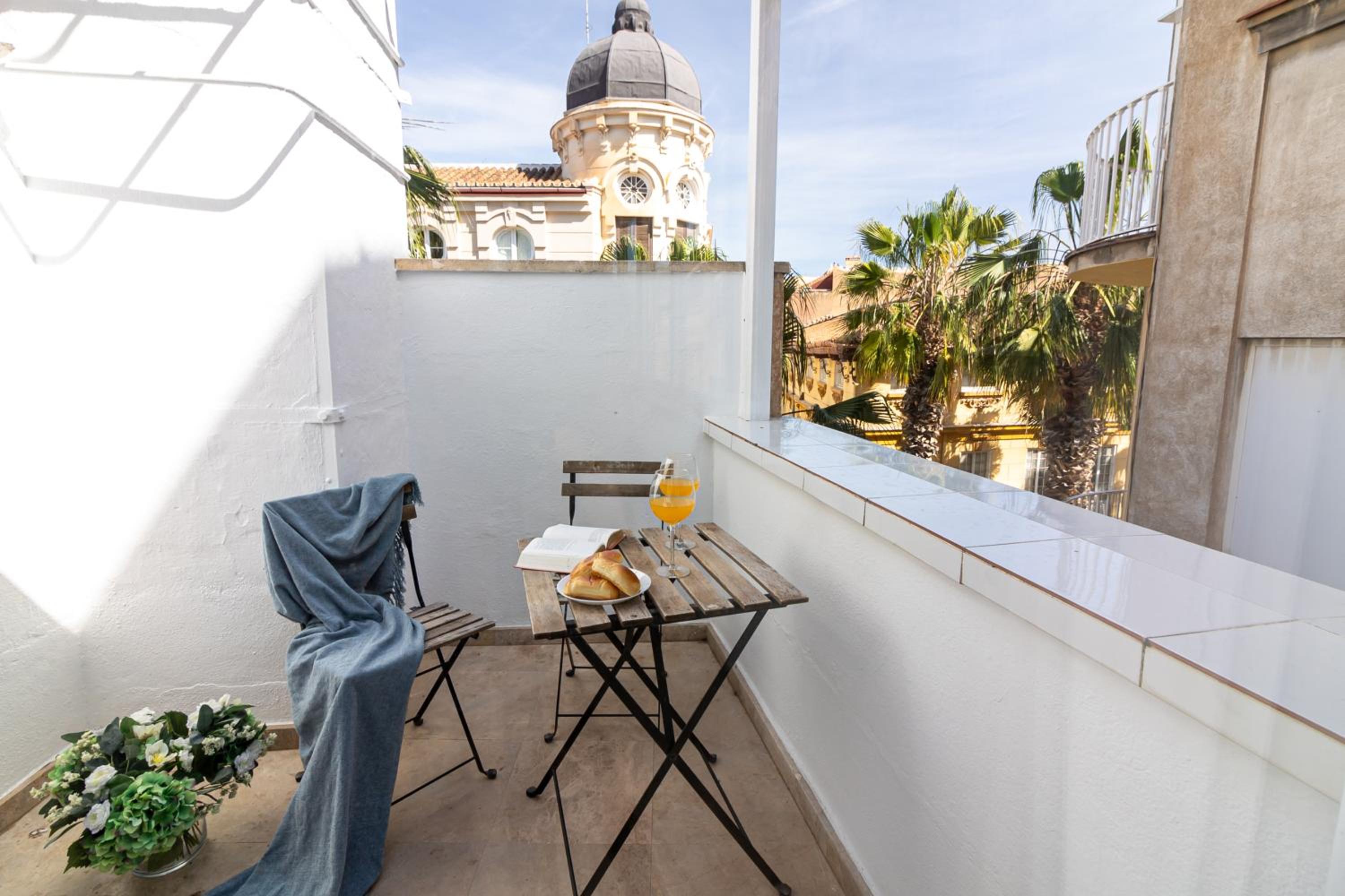 Sáenz Suites Gallery by Bossh! Apartments