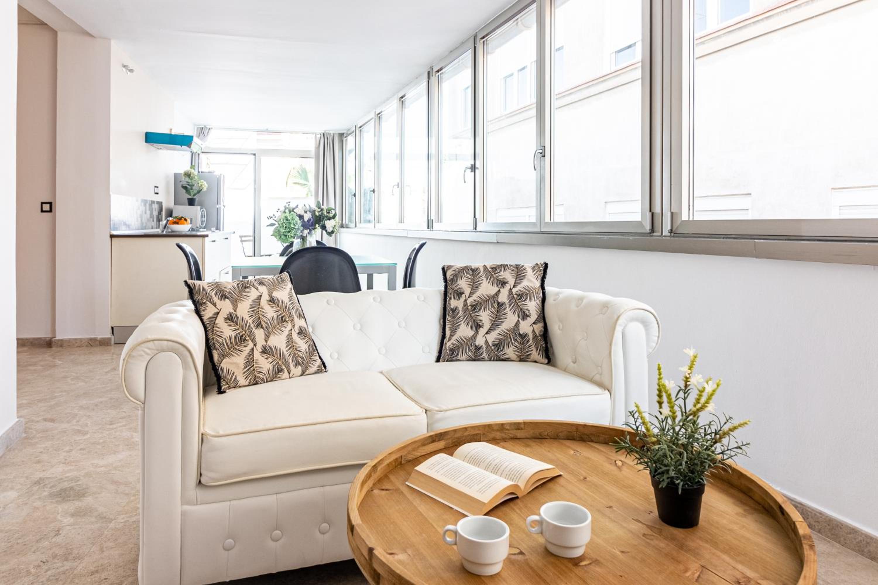 Sáenz Suites Gallery by Bossh! Apartments