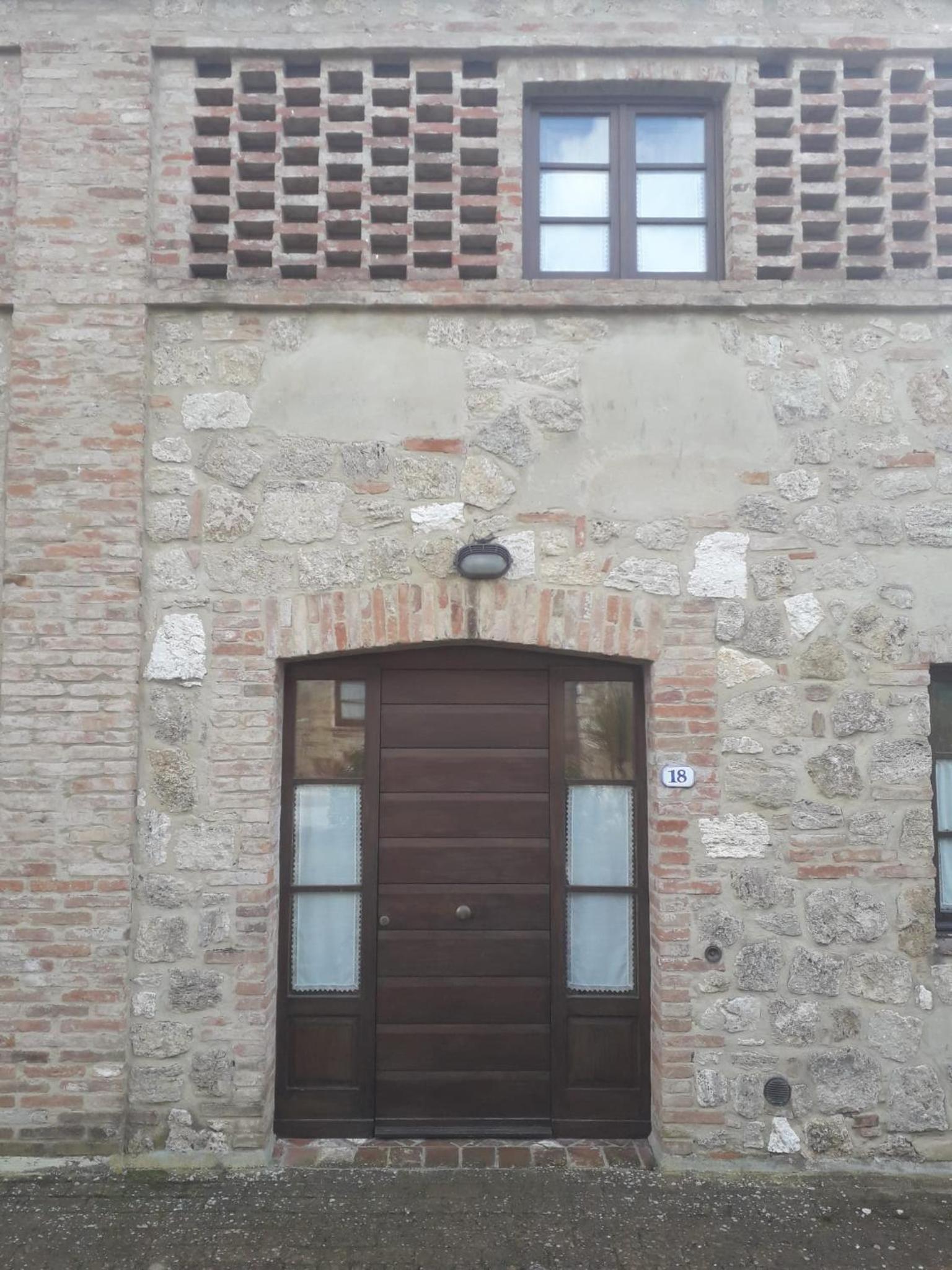 Photo 66