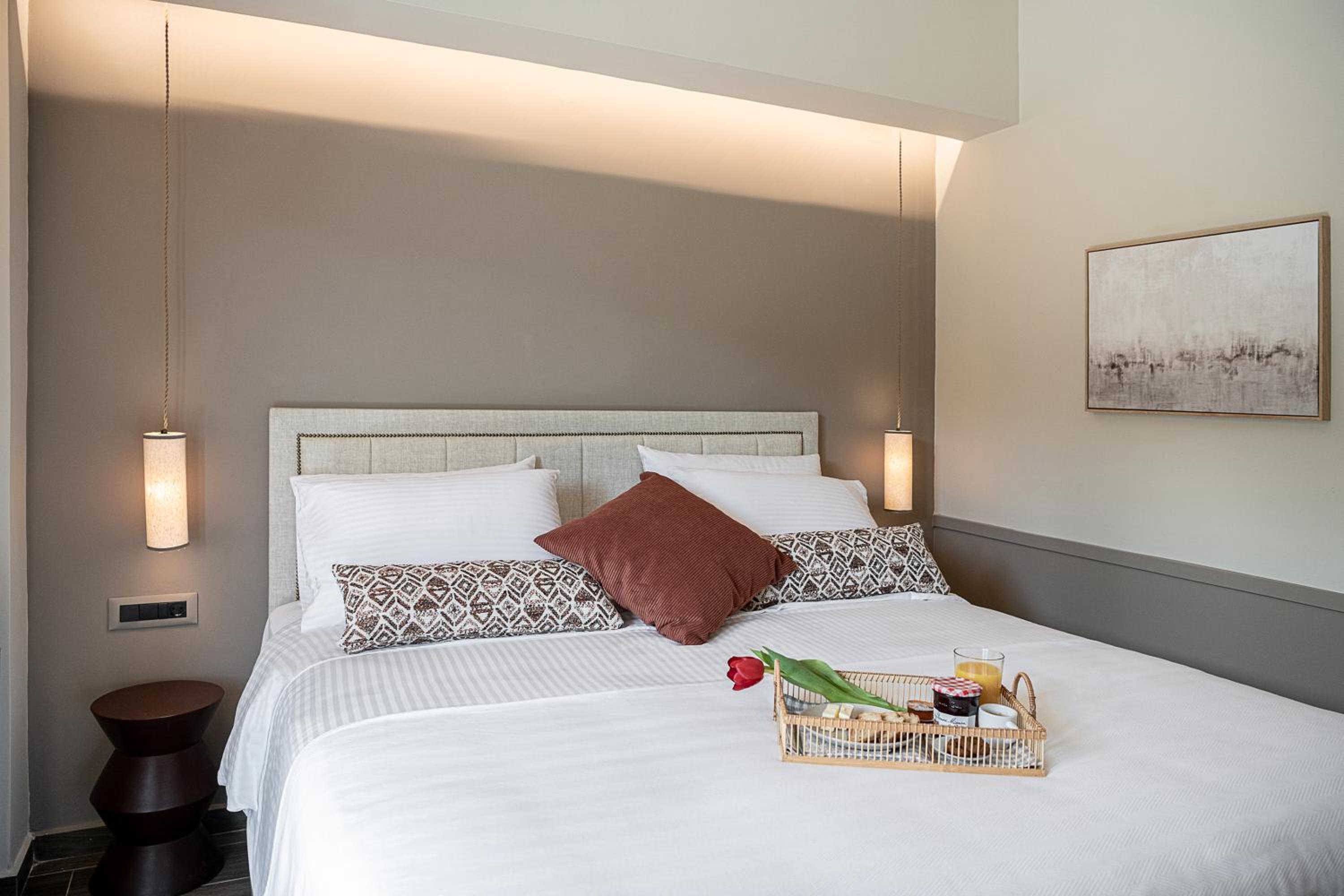 Emmanuel's Sea View Luxury Apartment photo 4