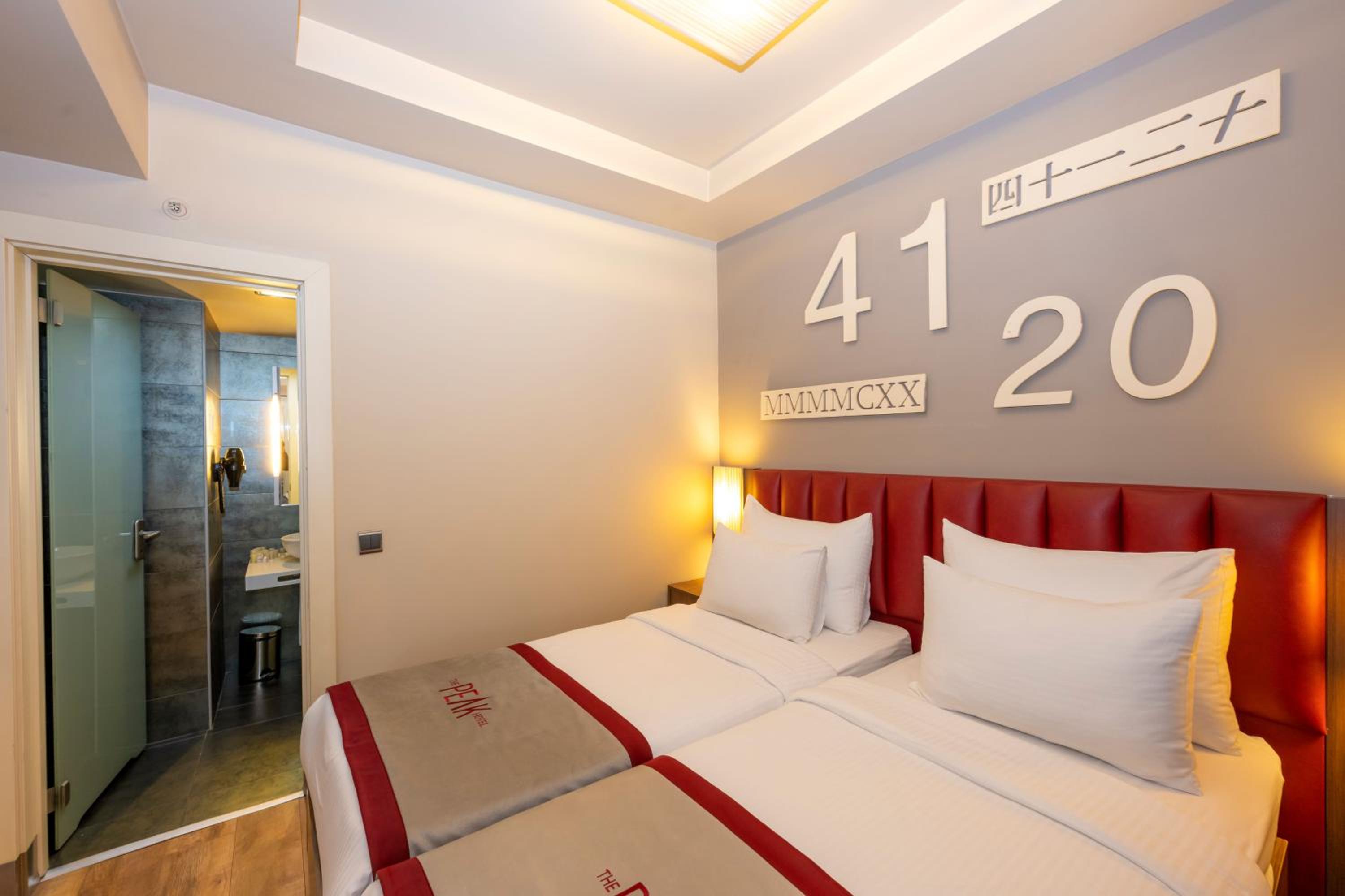 Ramada By Wyndham Istanbul Pera Taksim - Image 76