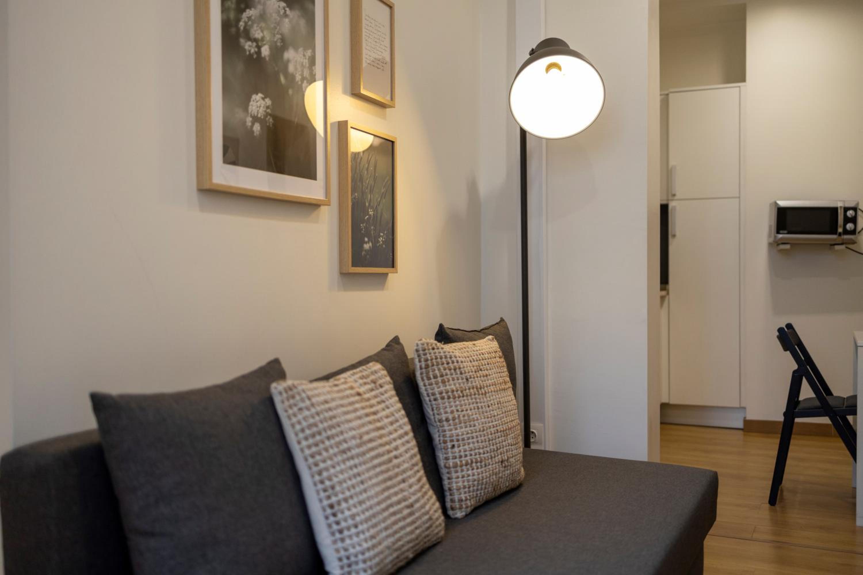 Alfama District by be@Home 13