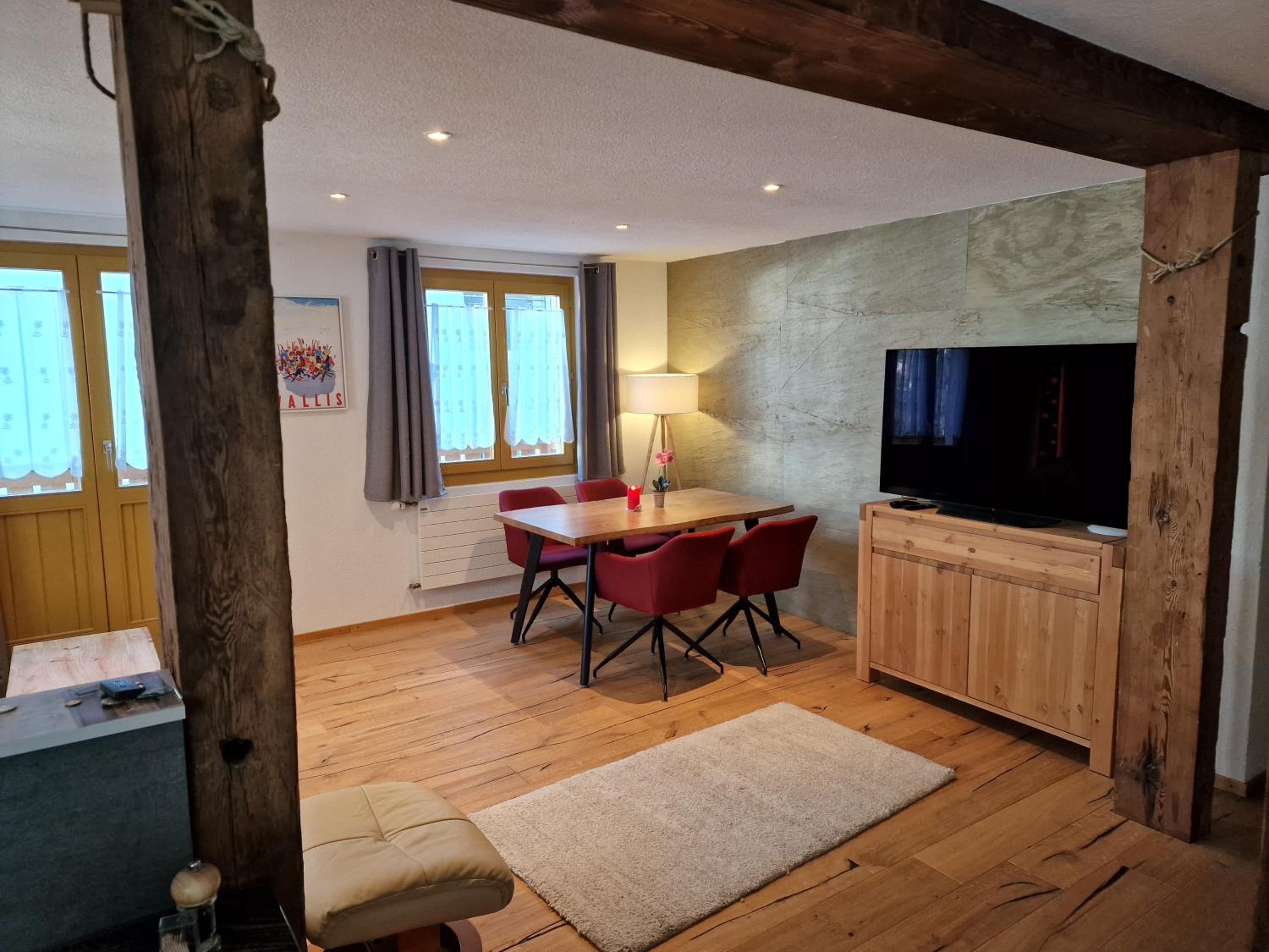 Chalet-Daheim-Fiesch 3,5-Zimmerwohnung