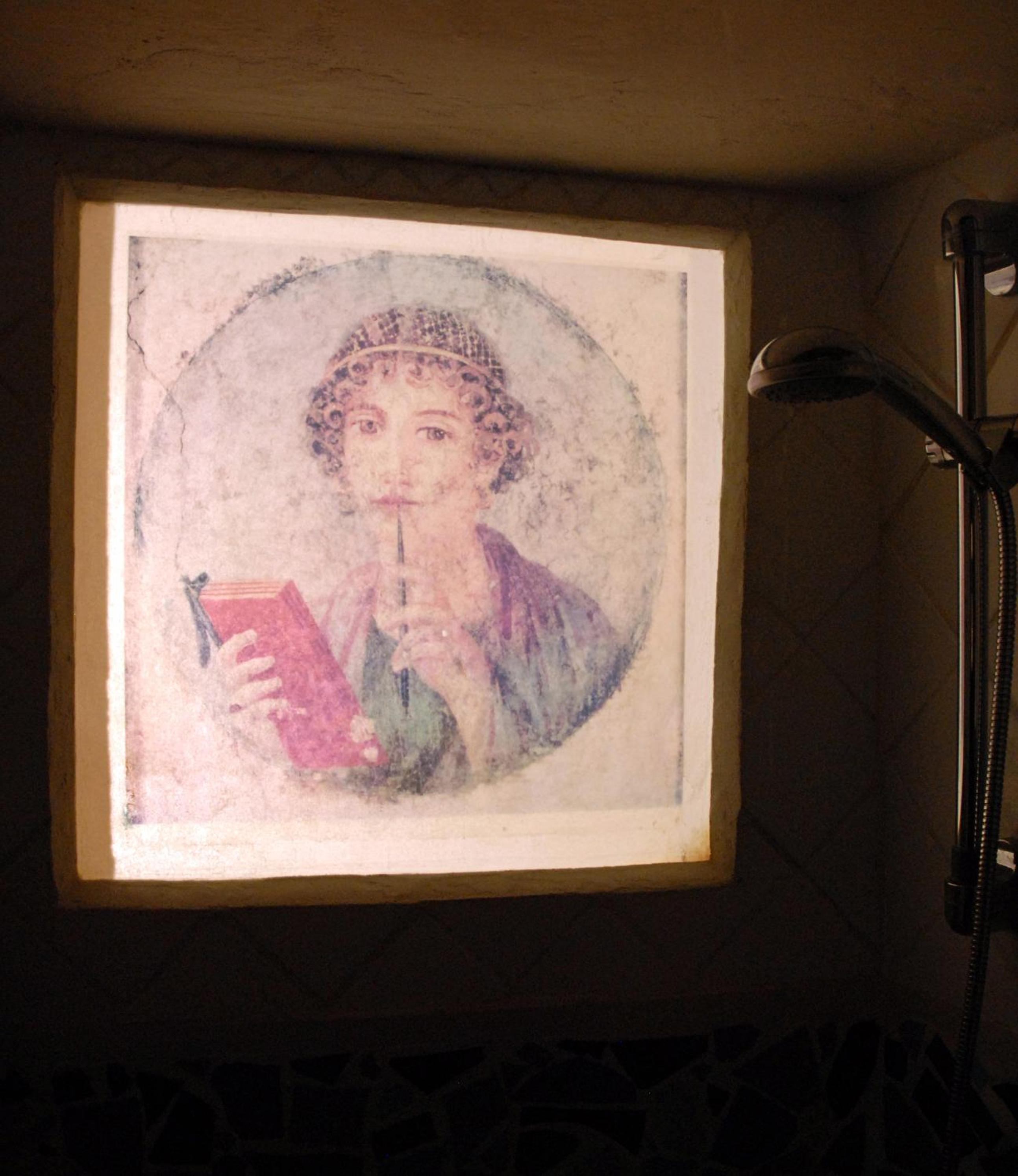 Photo 43