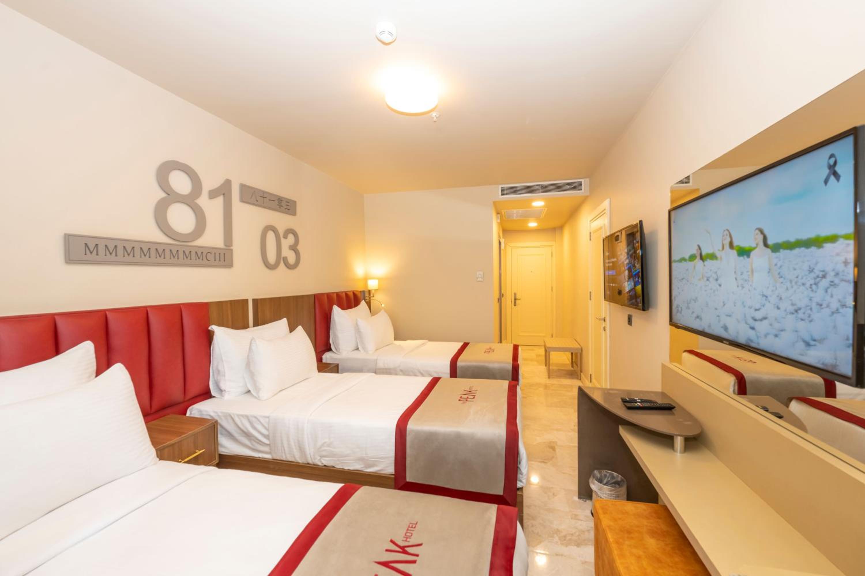 Ramada By Wyndham Istanbul Pera Taksim - Image 11