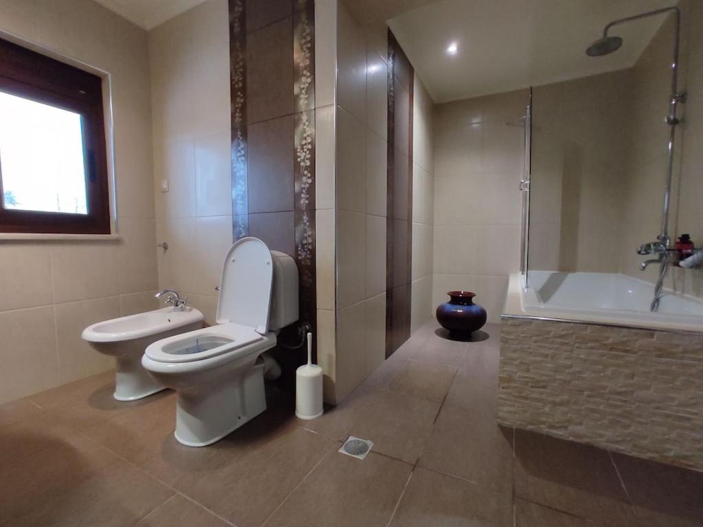 Villa Chloe - Amazing view Villa with swimming pool