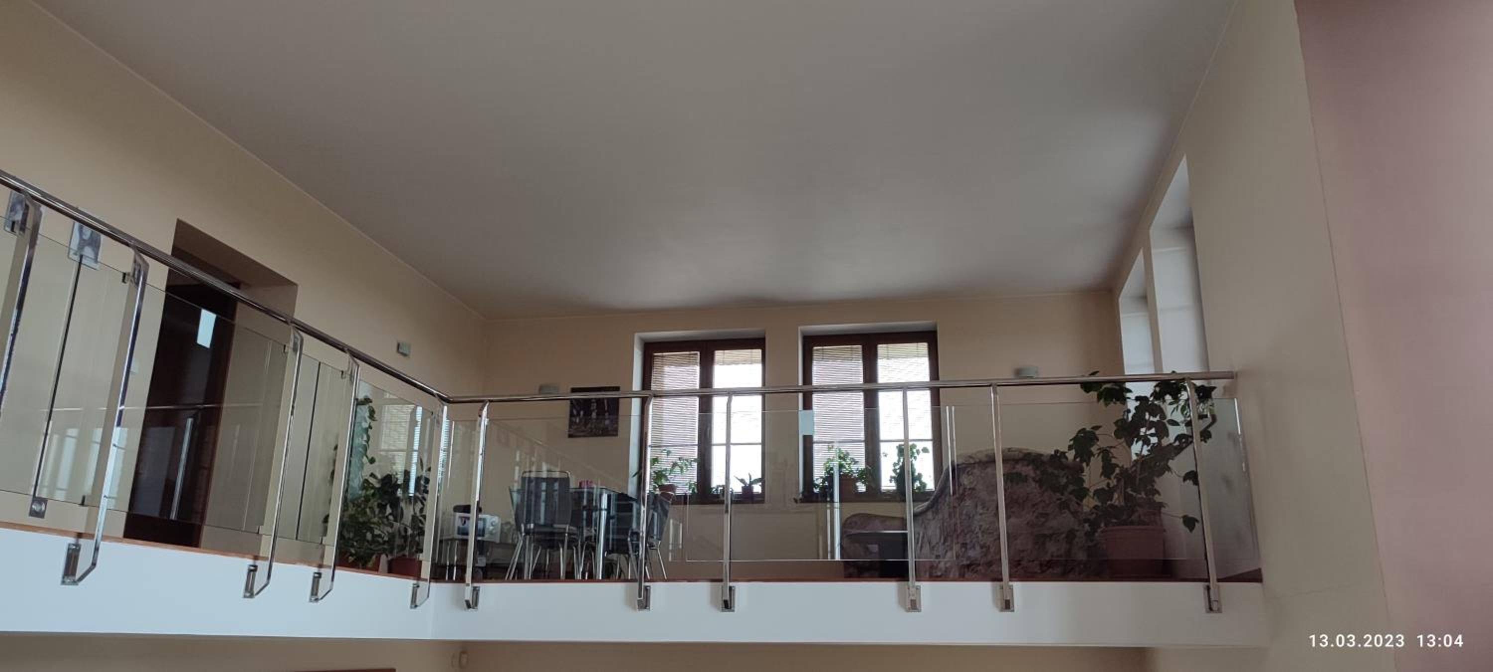 Villa Homestay Nad Helmrovkou