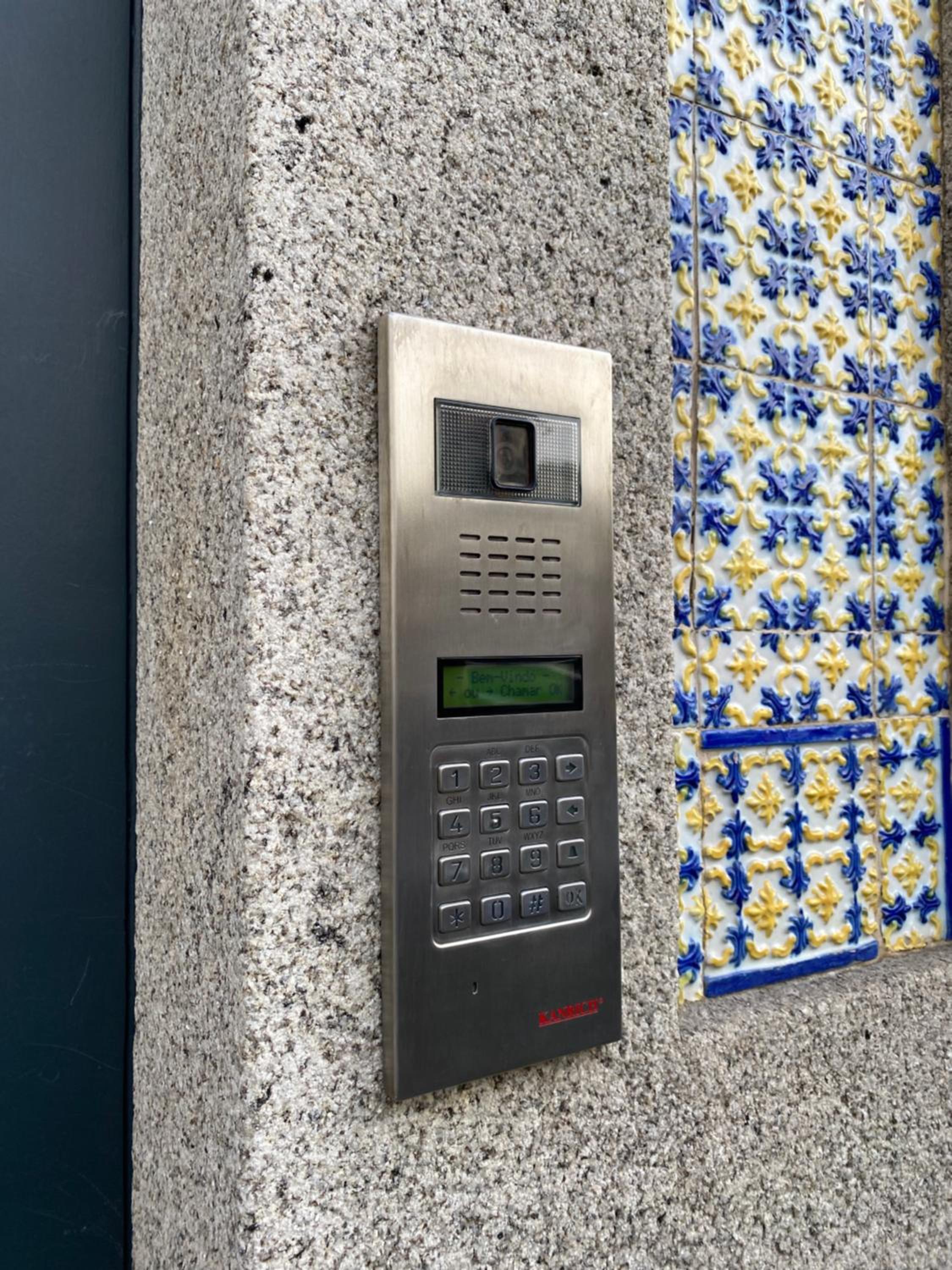 Bonfim Apartment-with AC and fast WIFI