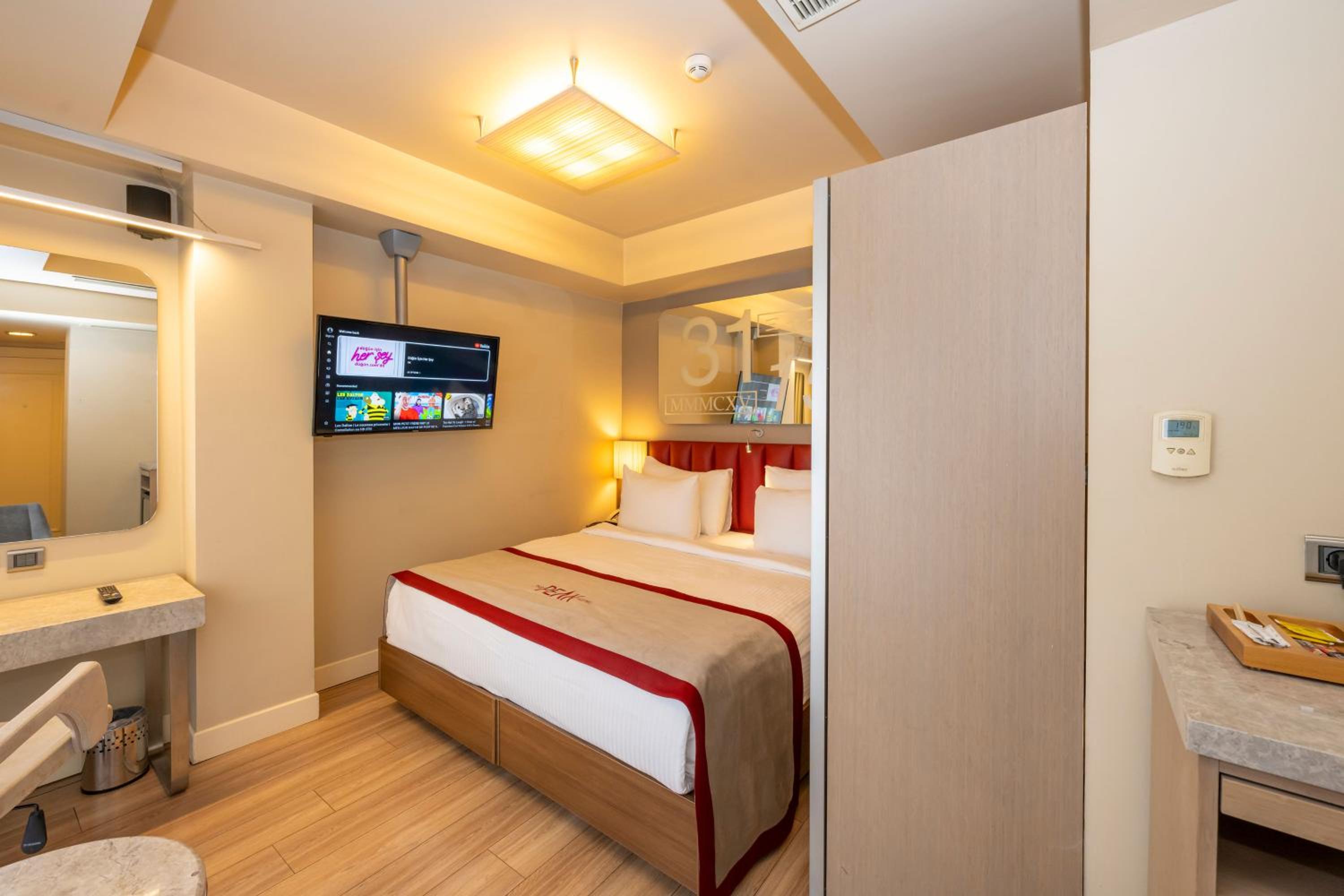 Ramada By Wyndham Istanbul Pera Taksim - Image 156