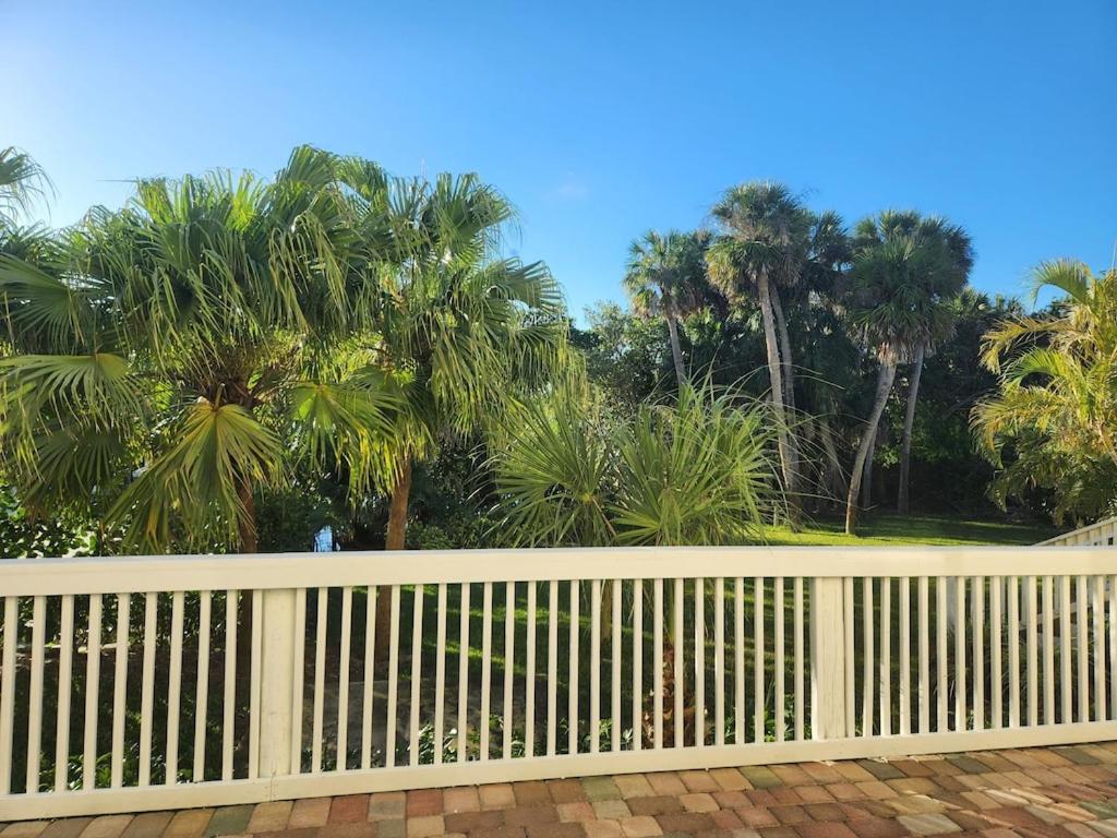 Renovated Spacious Beach House-Steps from the Beach!