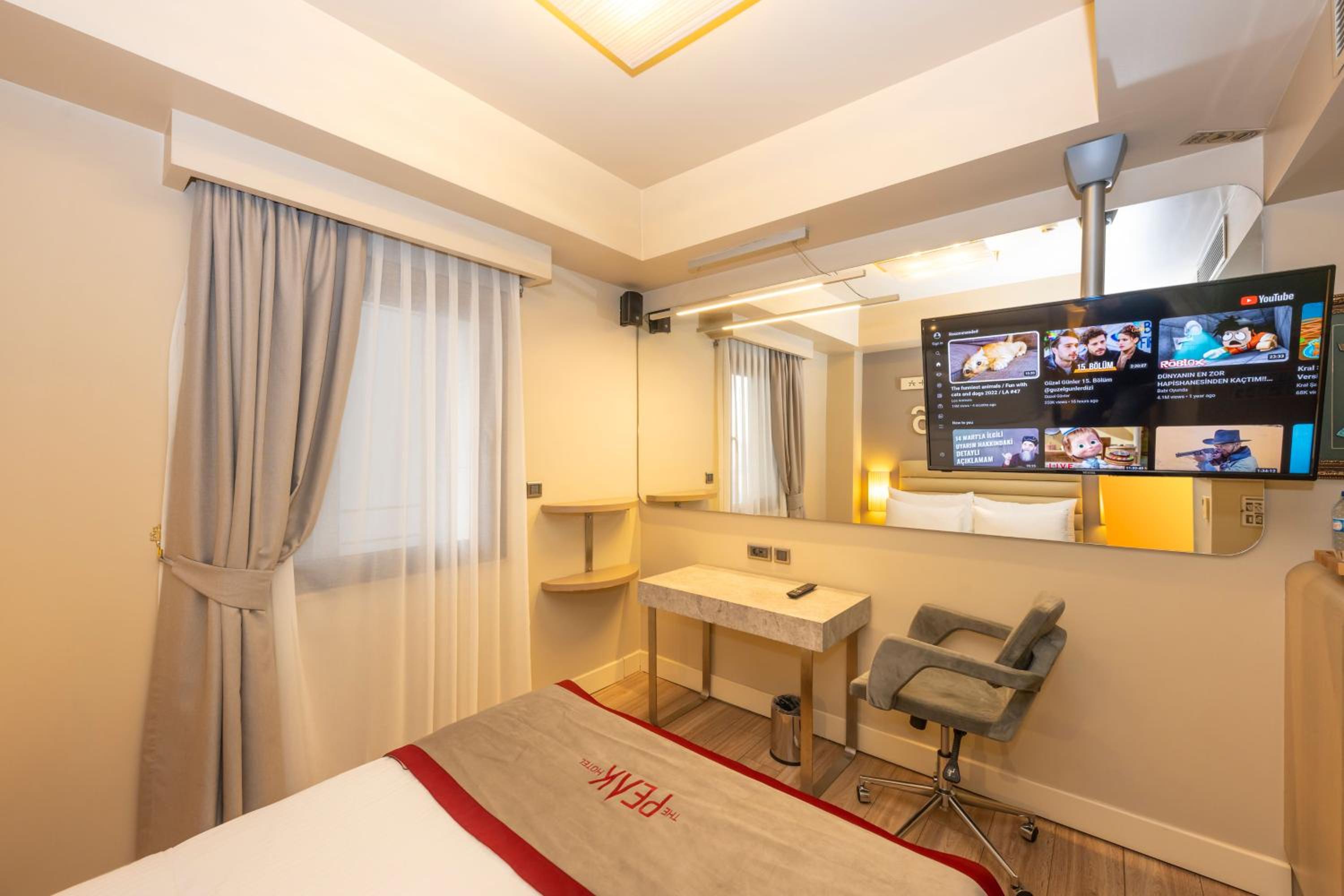 Ramada By Wyndham Istanbul Pera Taksim - Image 89