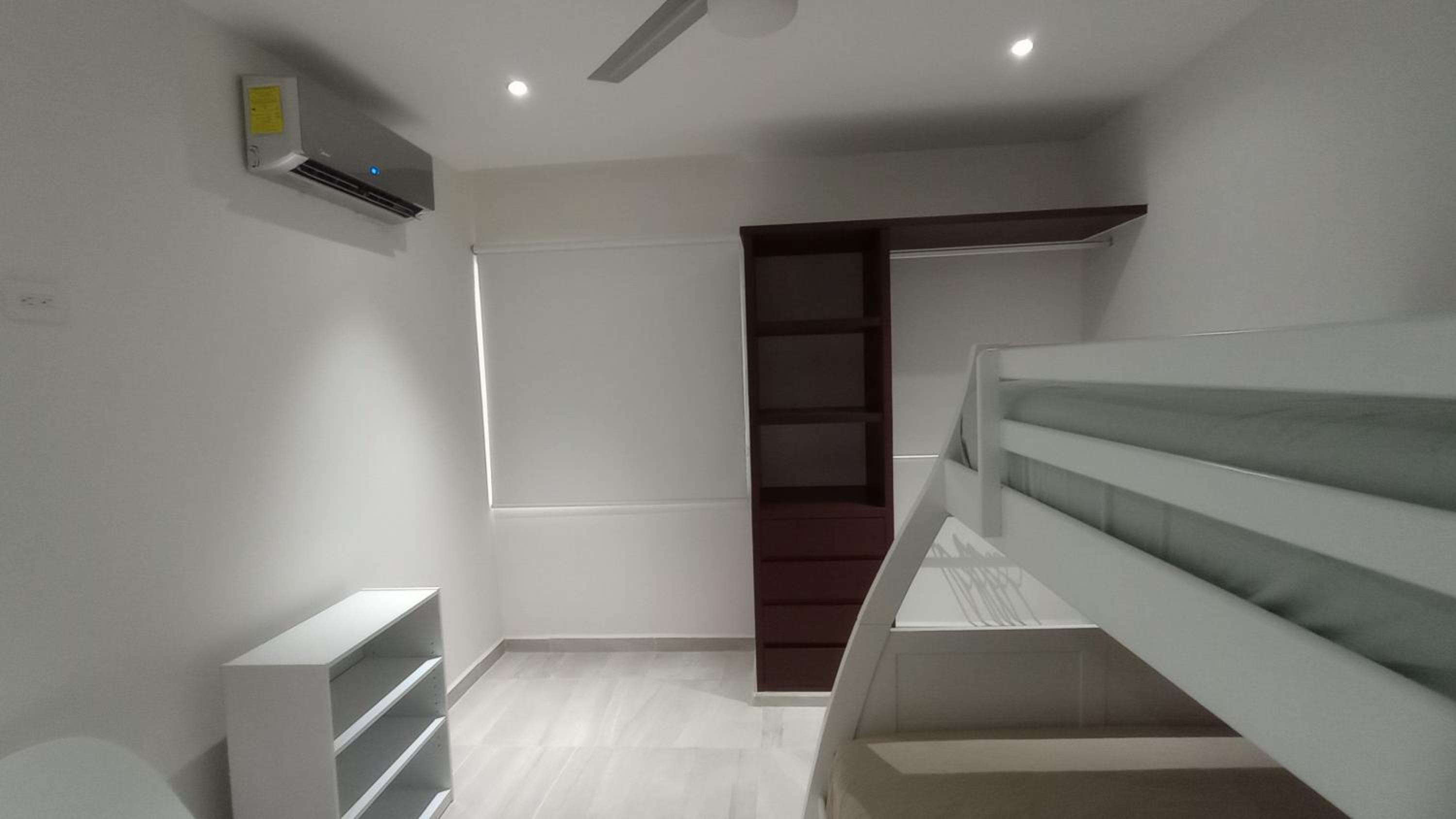 Excellent 2 bedroom condo with pool!