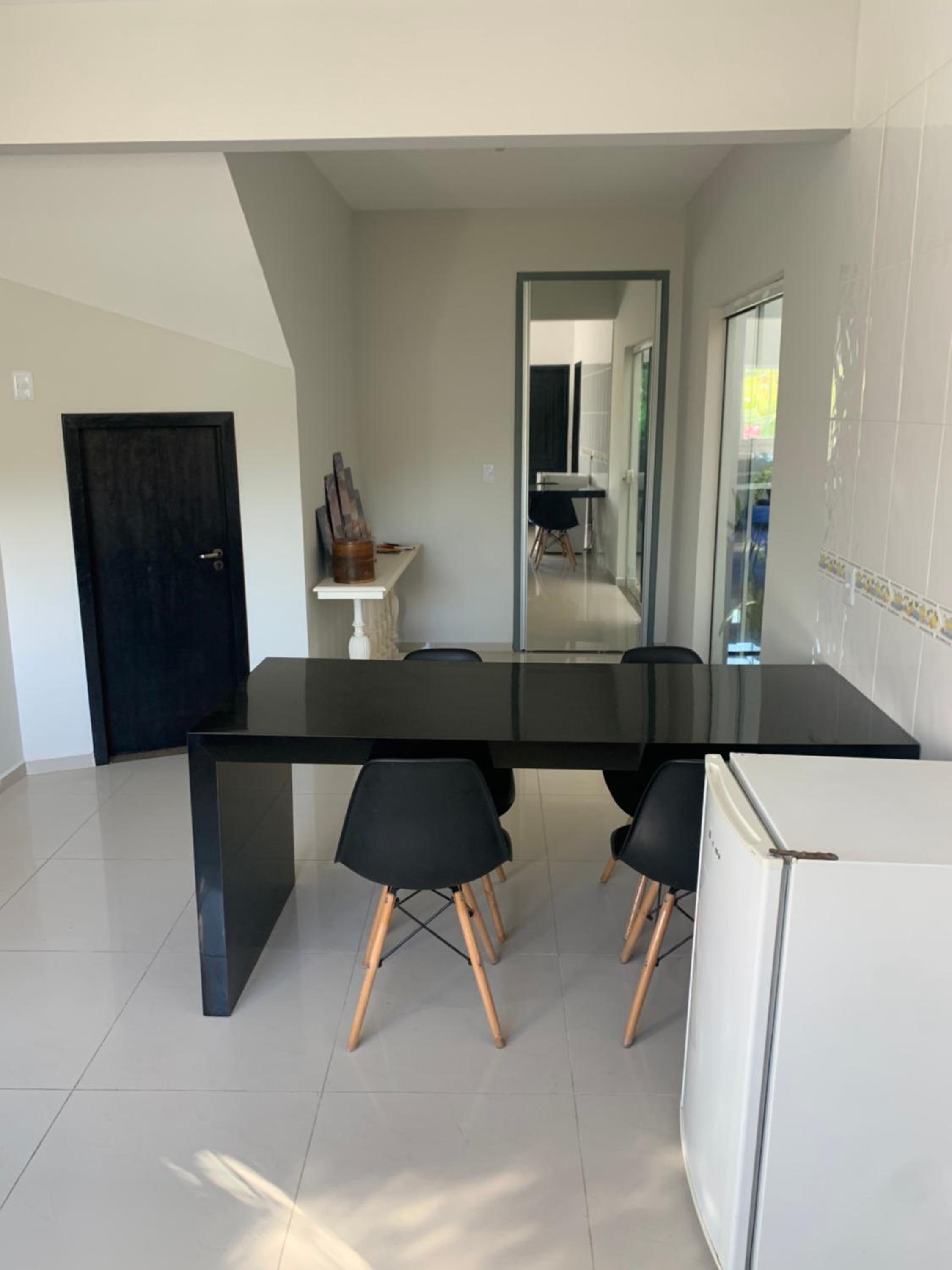 Casa 3 andares piscina e mesa de sinuca