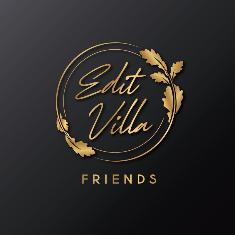 Edit Villa Friends view 4