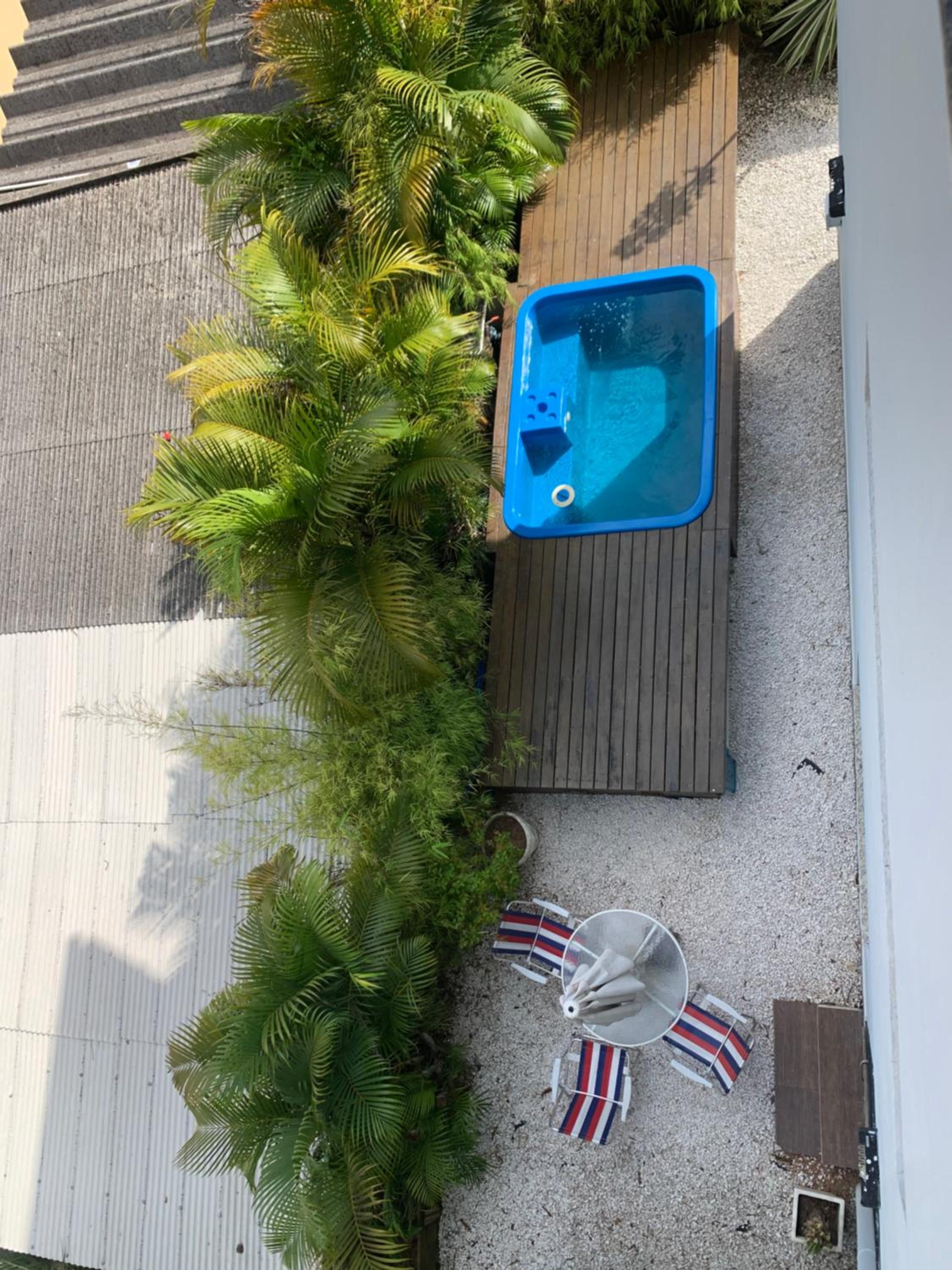 Casa 3 andares piscina e mesa de sinuca