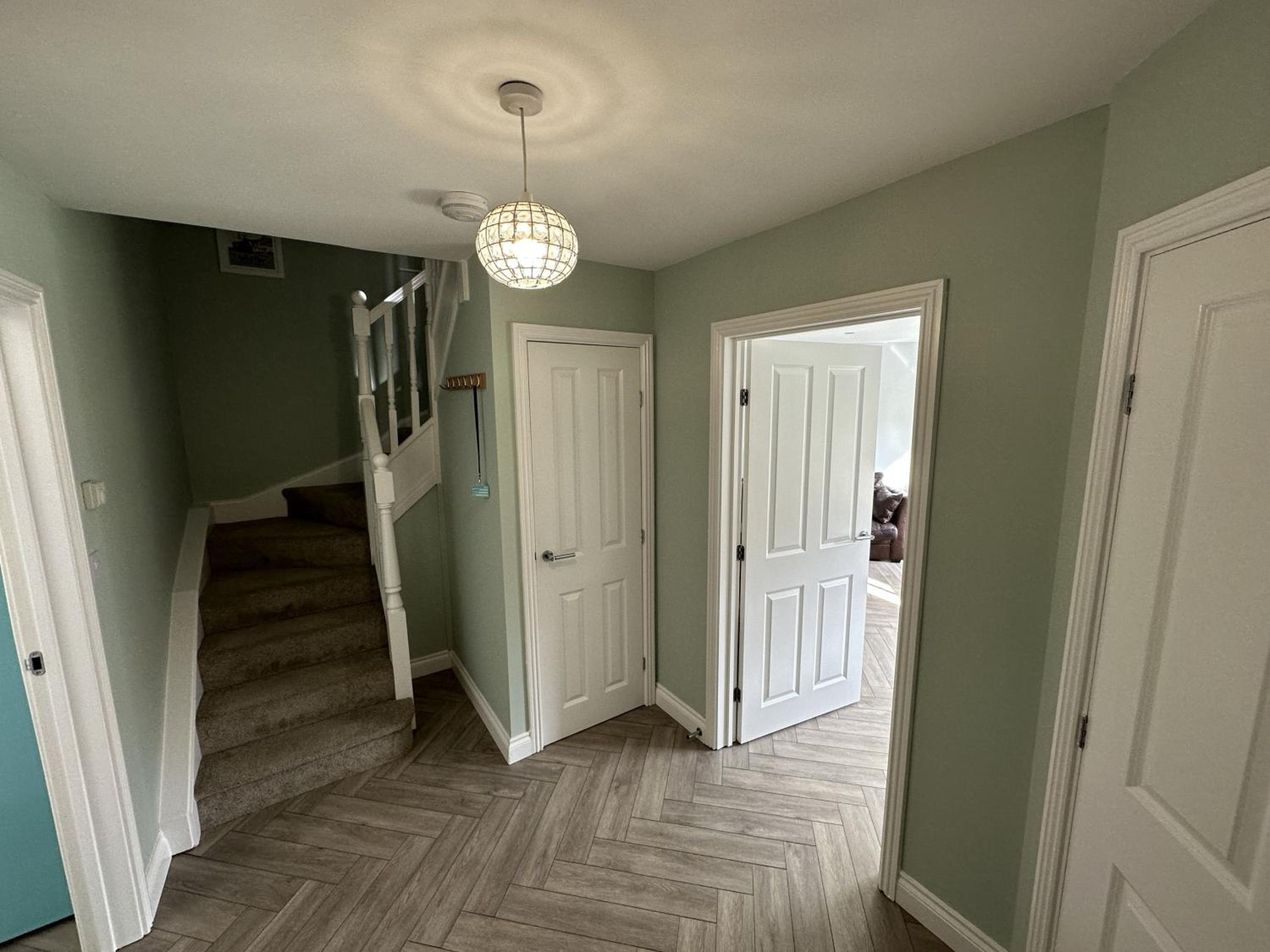 Honeybee Cottage - Part of the The Bay Filey Holiday Village with pool, gym and direct beach access, pub, restaurant, tennis and meadows walks
