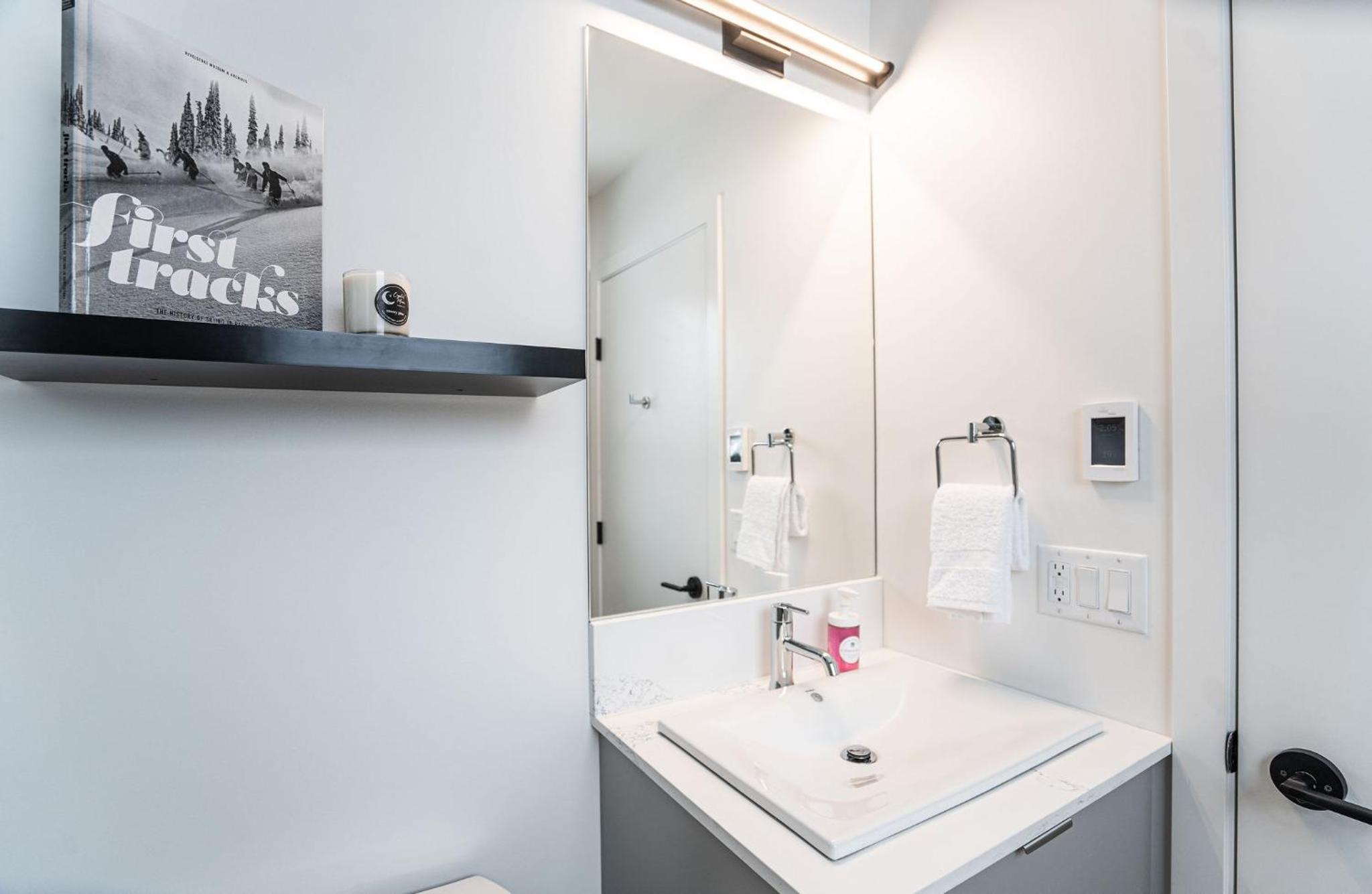 Switchback Suite by Revelstoke Vacations