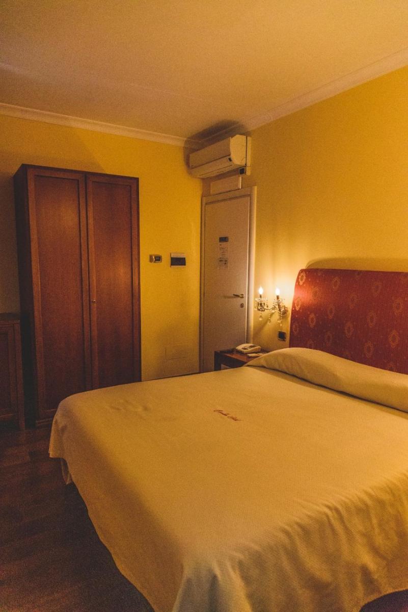 CANELLA HOTEL