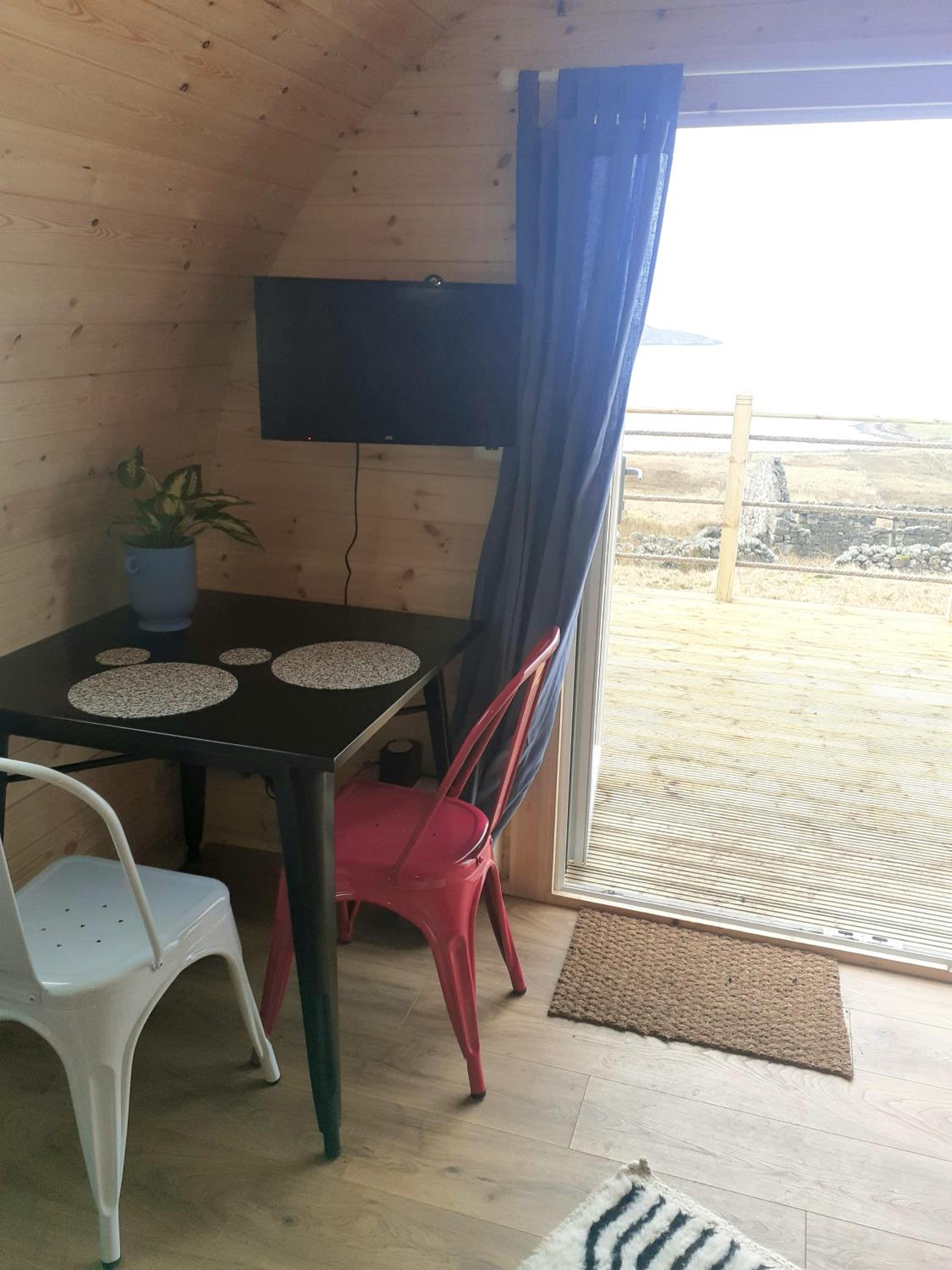 The Sleepy Crofter Glamping - Achiltibuie