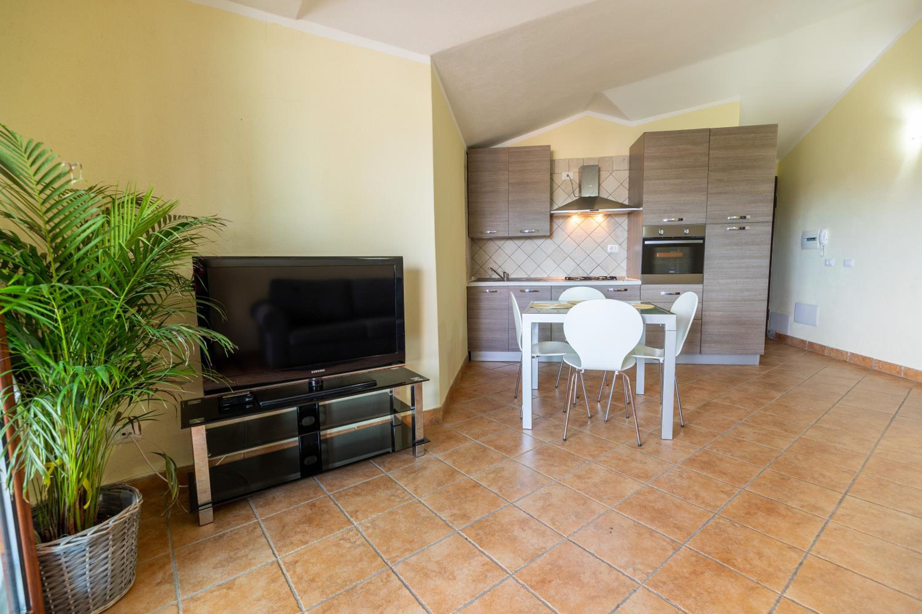 Vista Mare Apartment 6 view 5