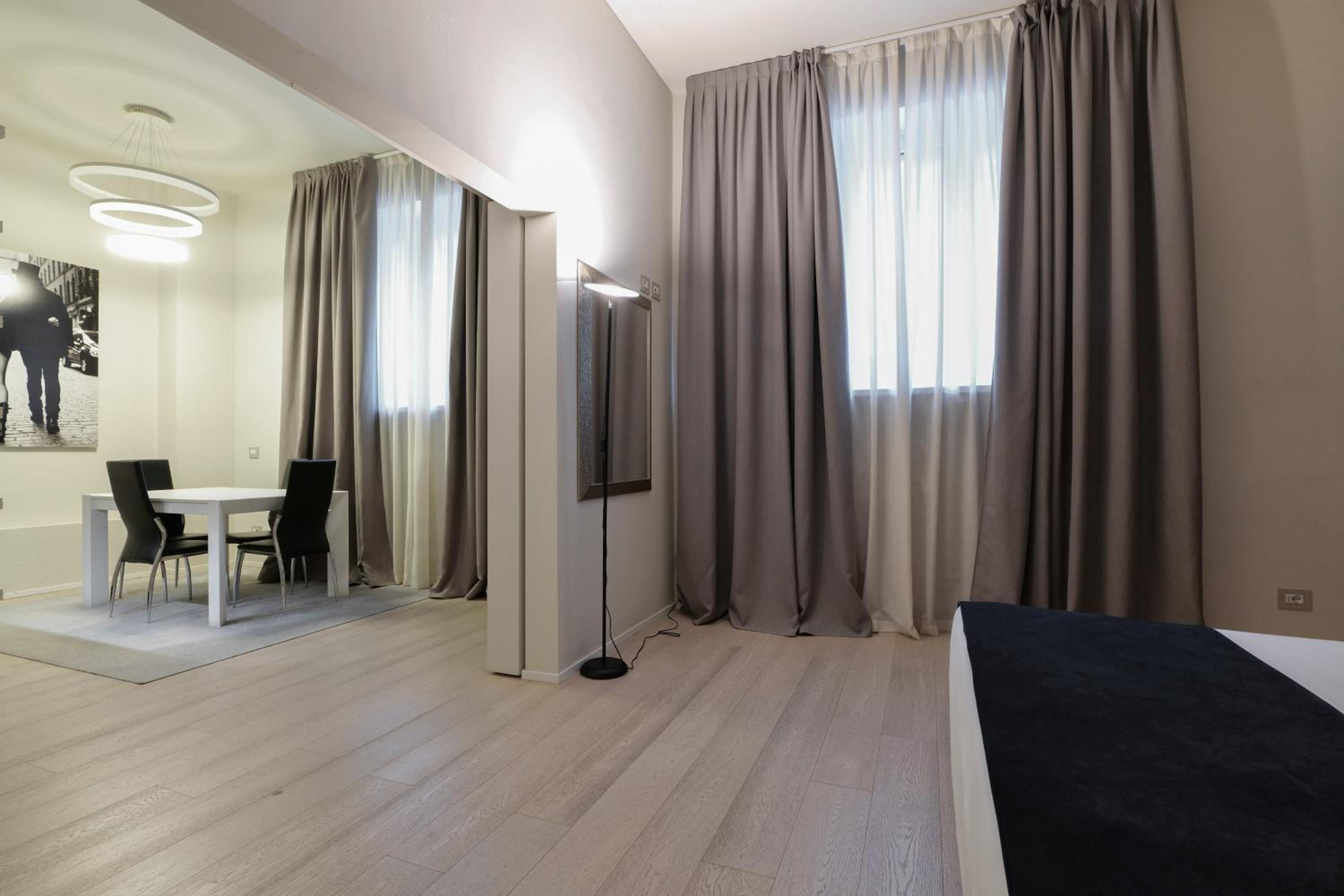 La Chambre Milano Guest House
