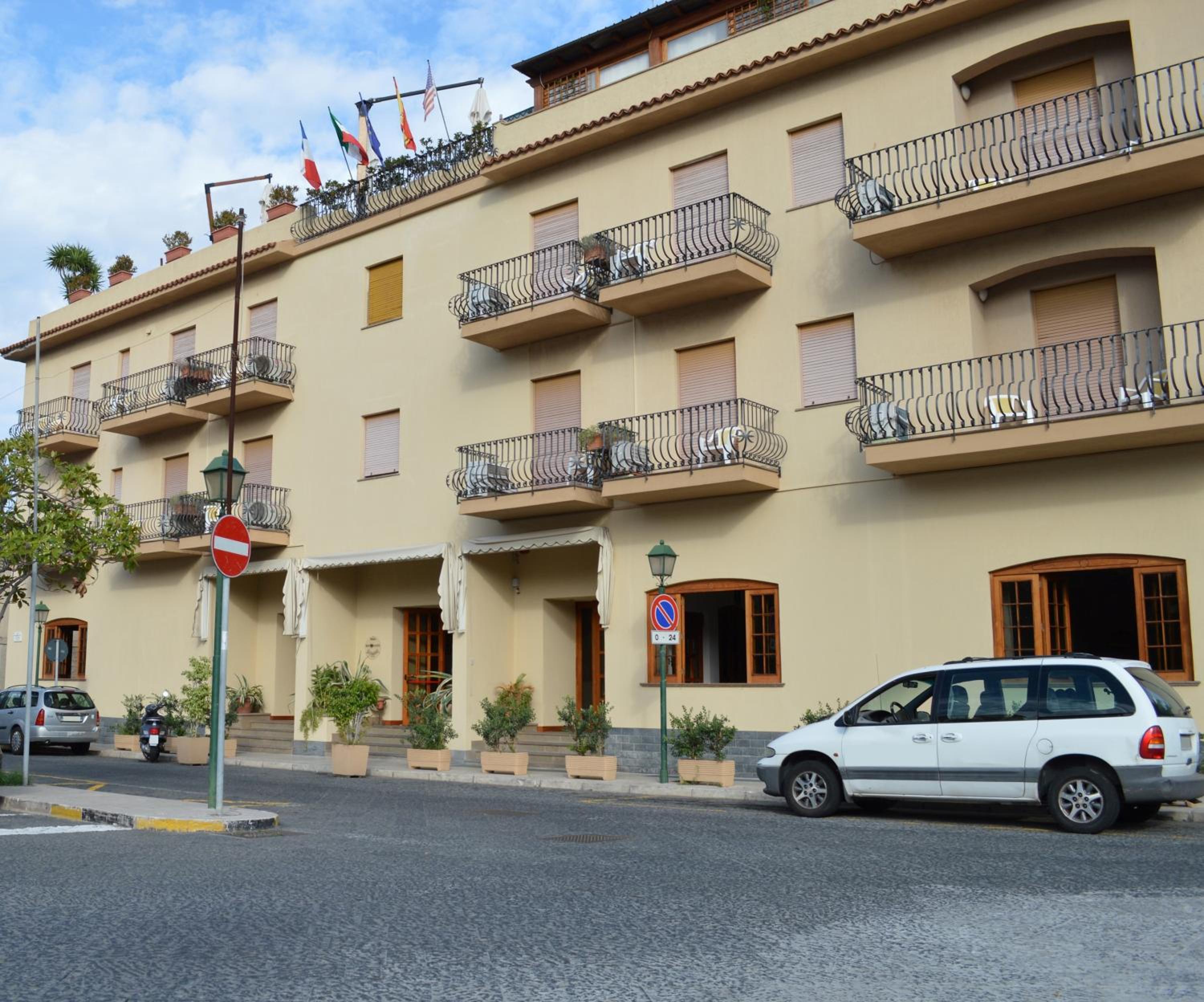 Hotel La Filadelfia - Image 1