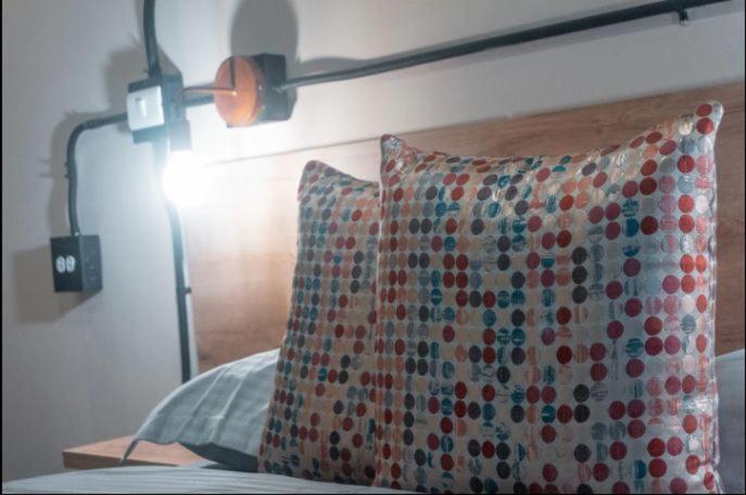 Apartamento amoblado asiste a Guns N Roses NID201 By Roots Rentals
