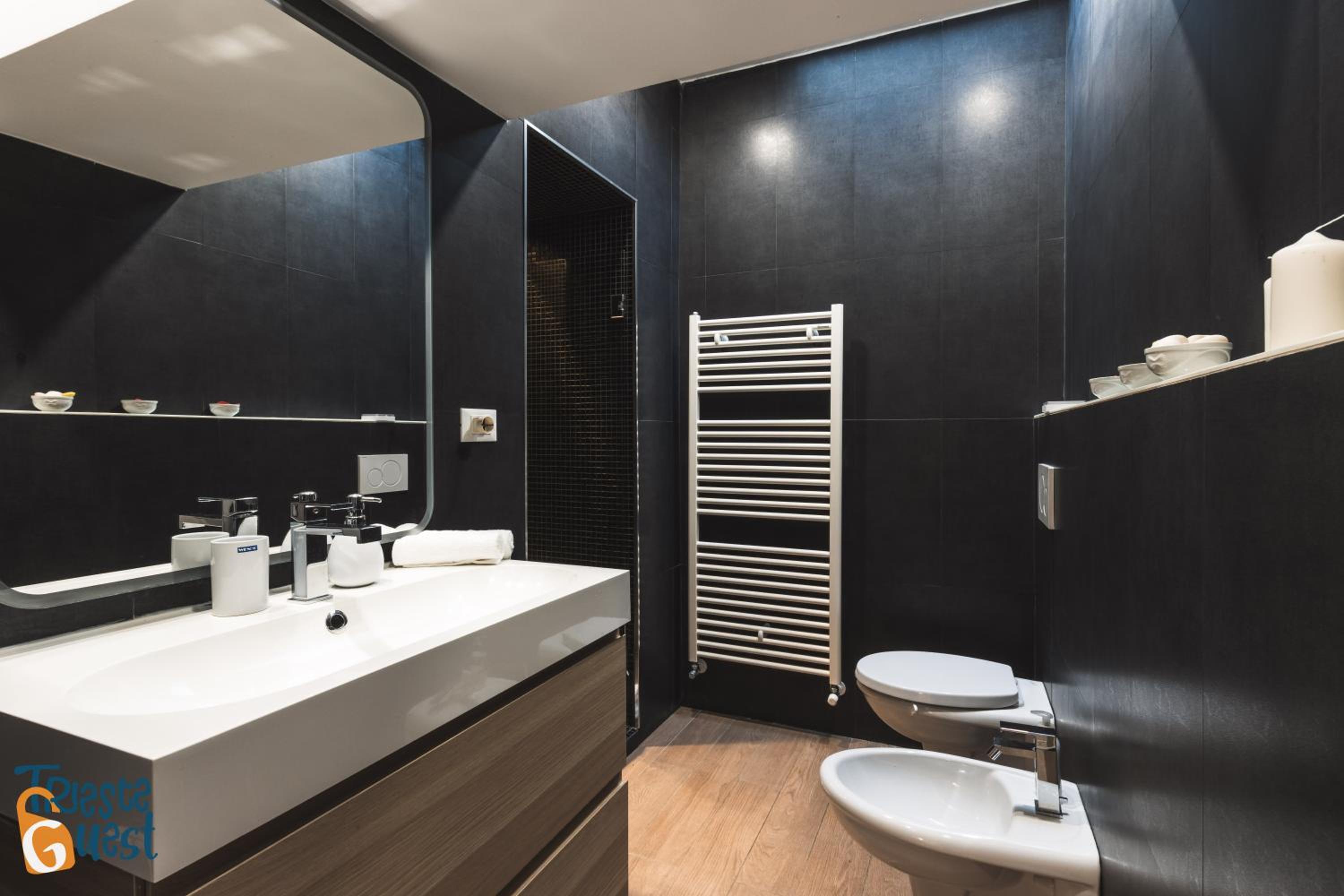 Piazza della Valle photo 3