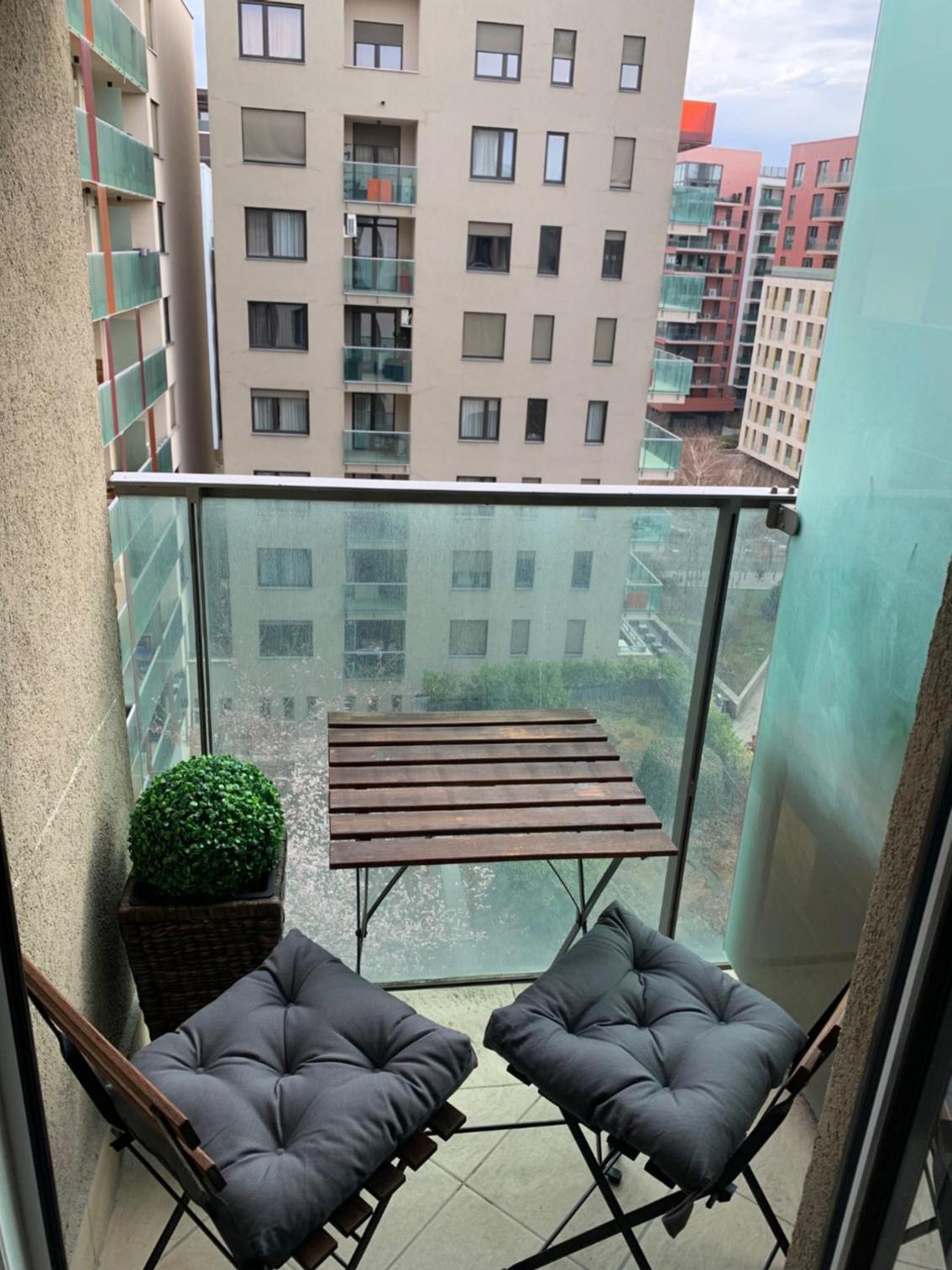 Corvin Sun Downtown Apartment view 2