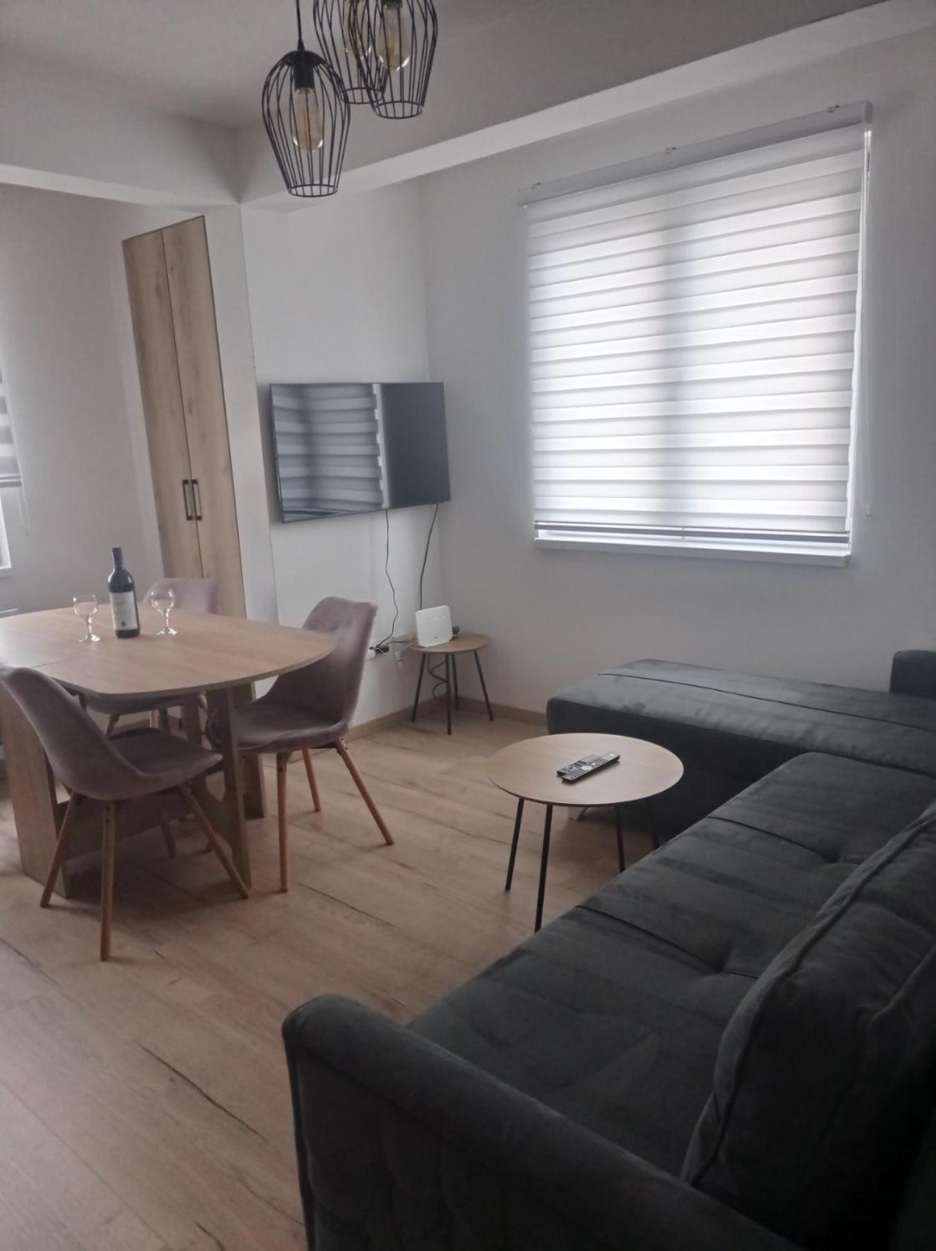 Apartmani NIX VIR