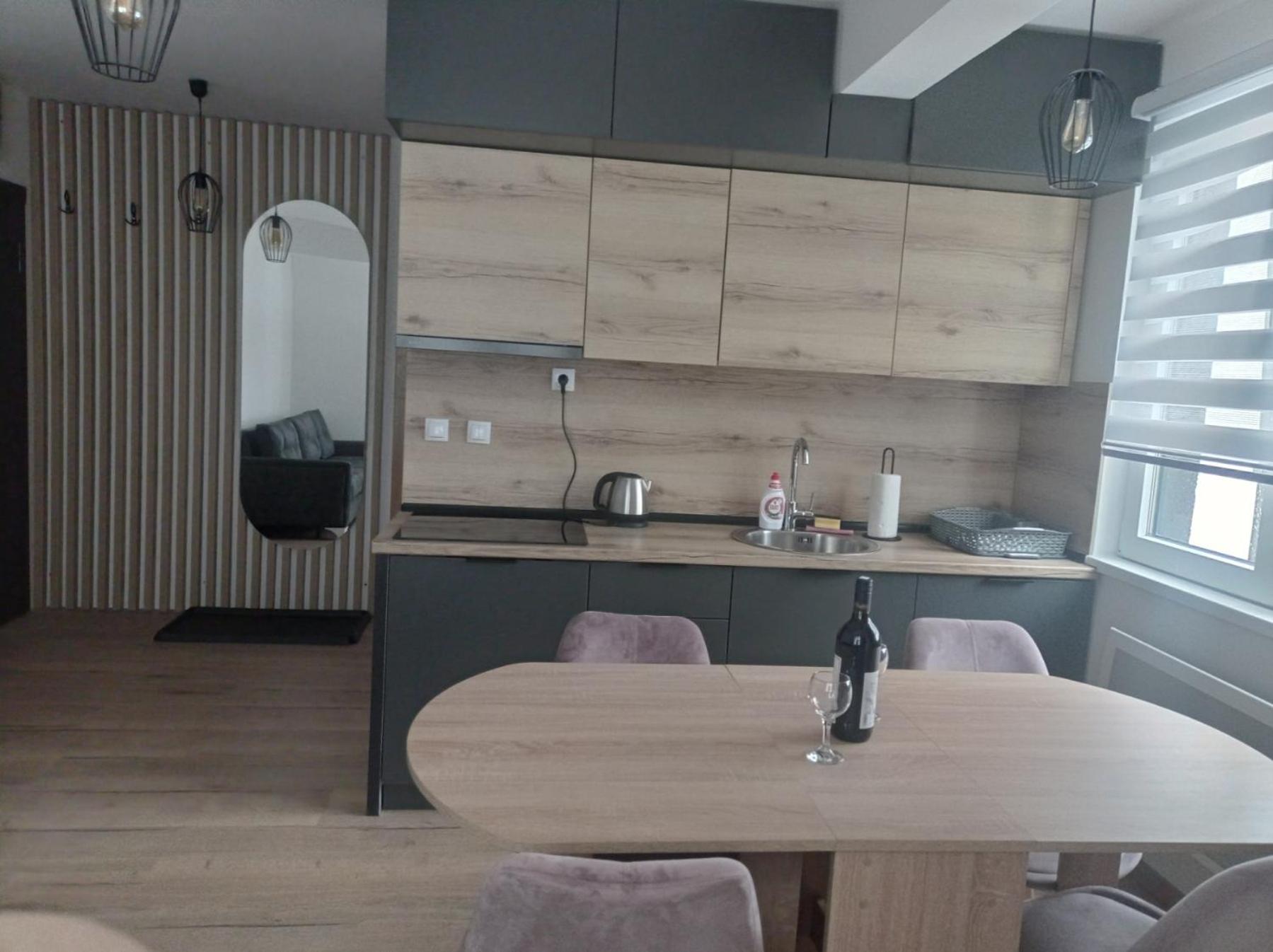Apartmani NIX VIR
